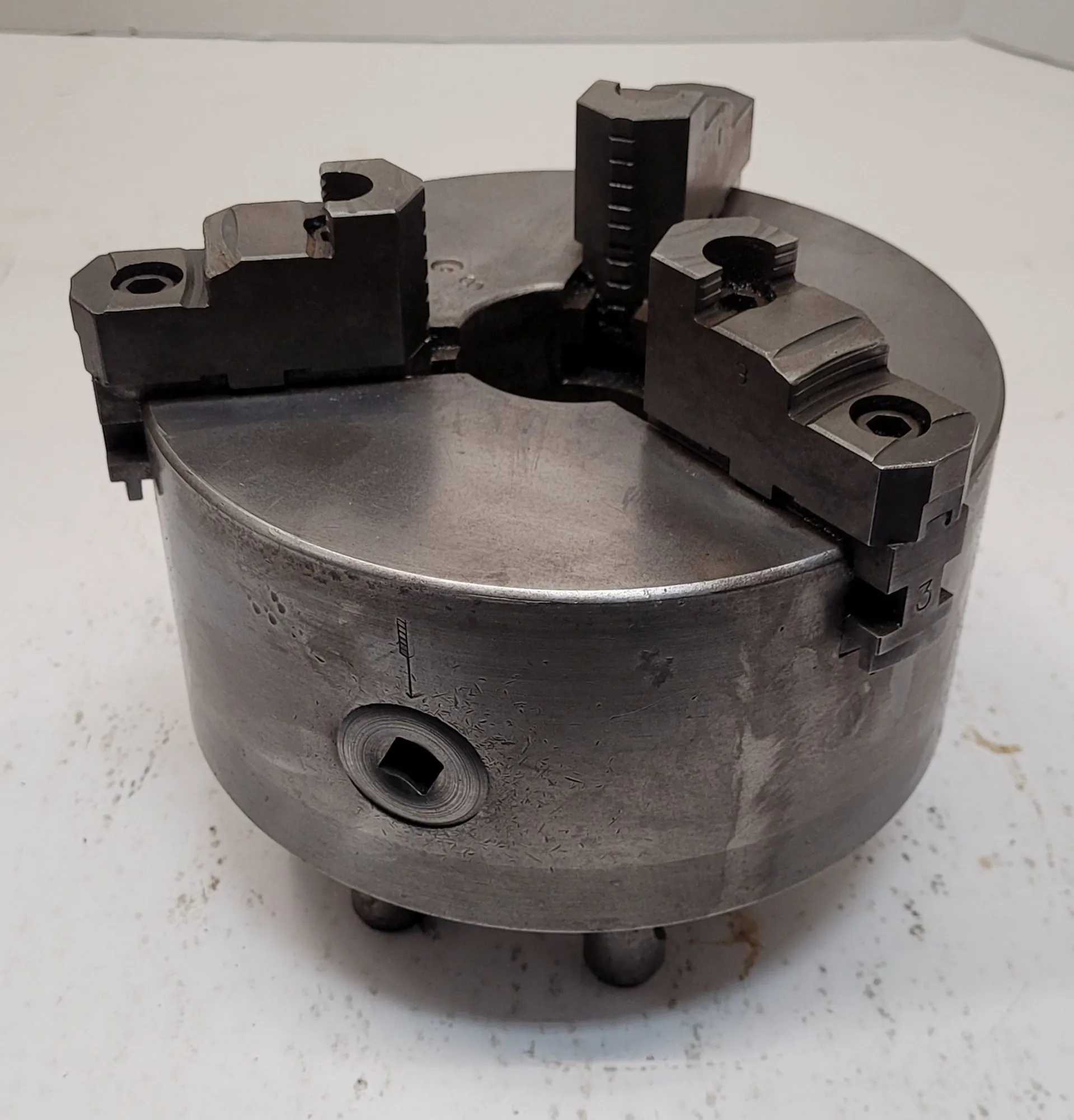 8-1/4" DIAMETER, 3 JAW LATHE CHUCK WITH 2.25" THROUGH HOLE AND D1-6 MOUNT TYPE - MACHINE TOOLING