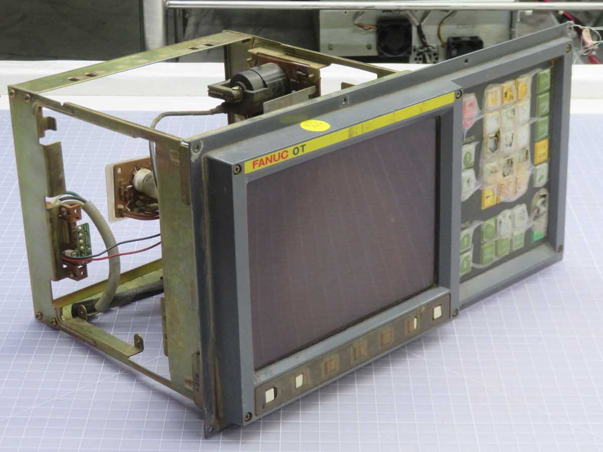 FANUC A02B-0083-C102 A61L-0001-0092 OT Operator Control Panel T264159 - OPERATOR INTERFACE PANELS