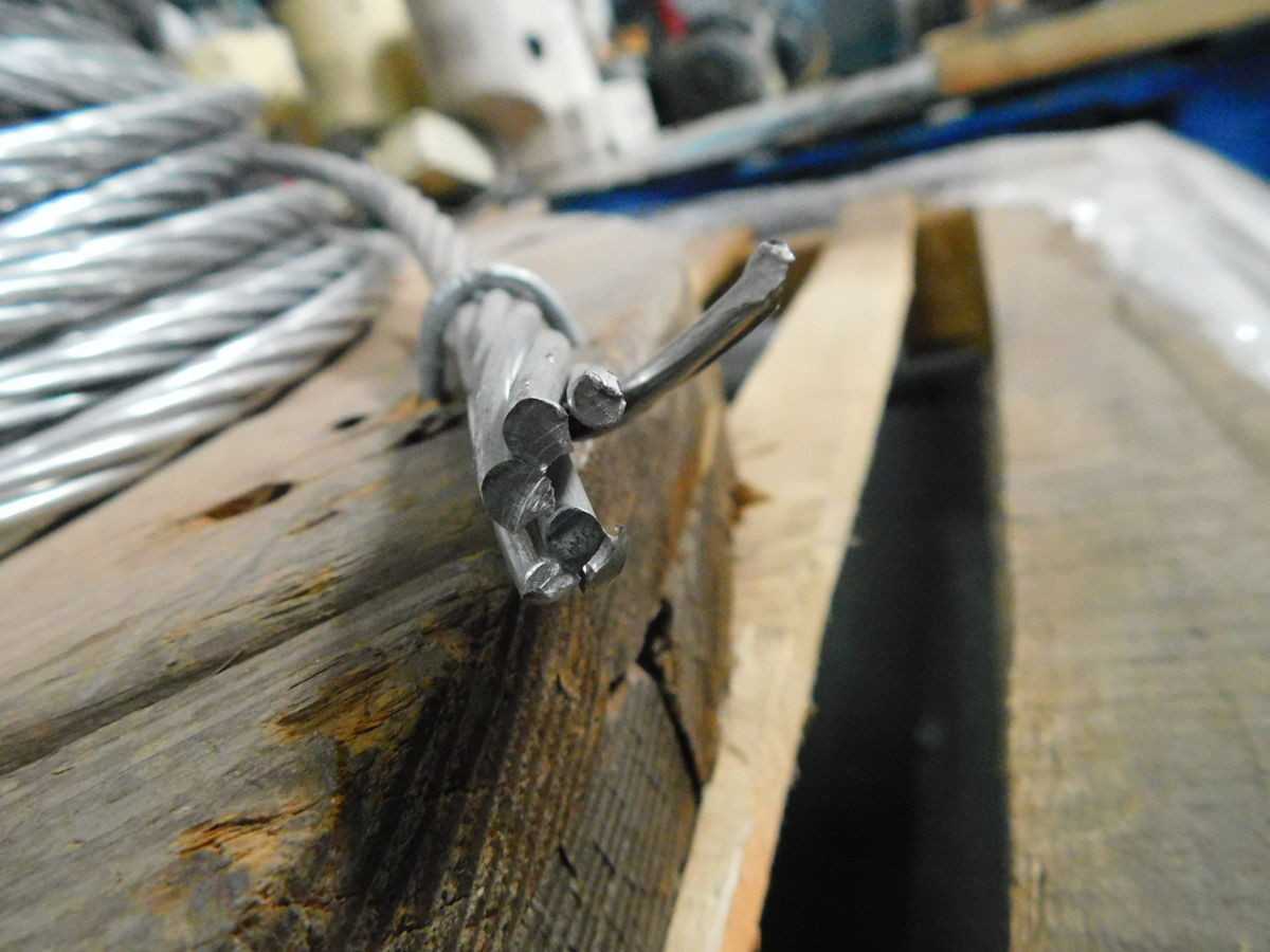 QUAIL ACSR ALUMINUM CONDUCTOR STEEL REINFORCED, BARE OVERHEAD TRANSMISSION CABLE 2/0, 2000FT M7299 - ELECTRICAL WIRE