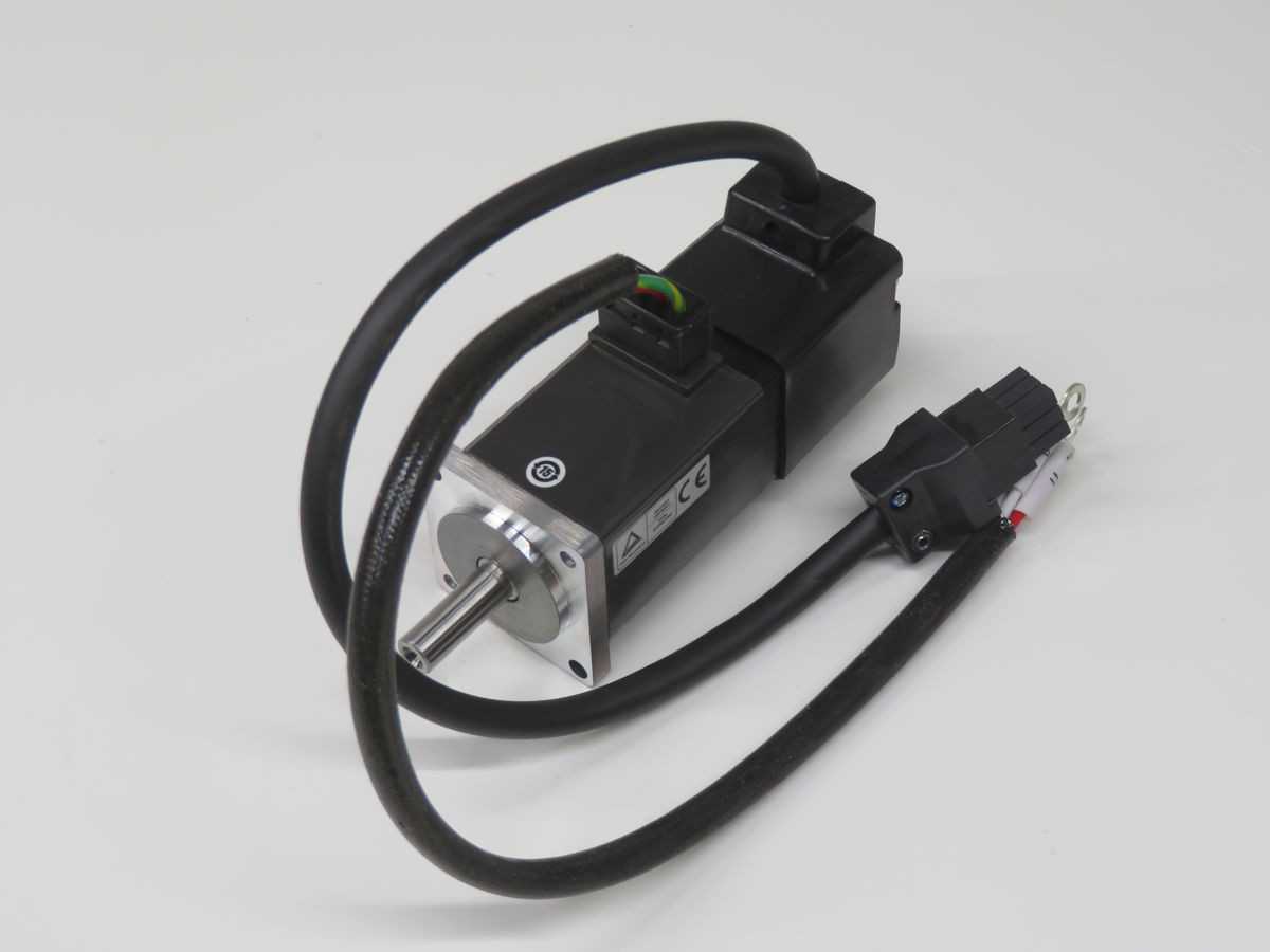 Mitsubishi HC-MFS13 Servo Motors, 100 W Power, 3000 RPM Max Speed, 0.96 NM Max Torque, 17-Bit Encoder - SERVO