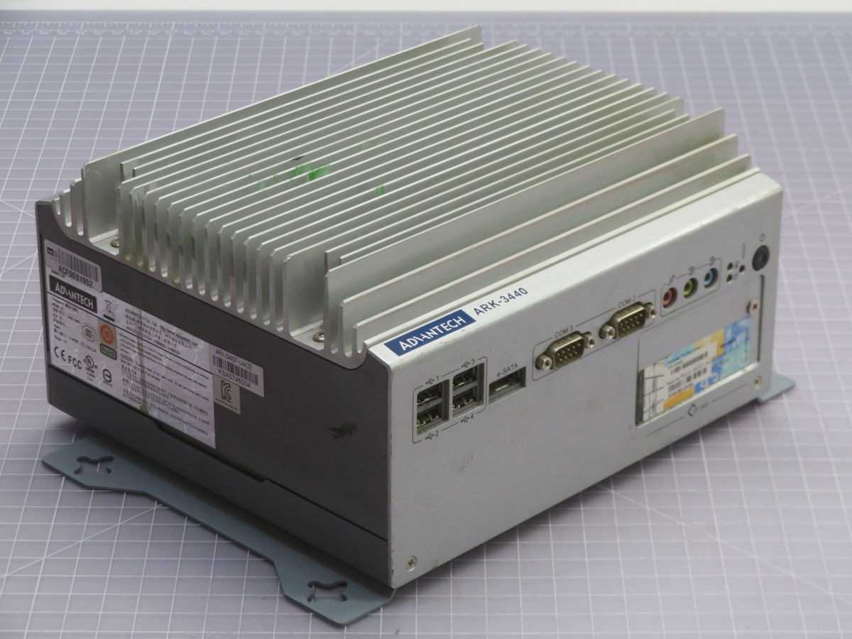 ADVANTECH ARK-3440 42C-00022 // 00180966536862 COMPUTER T265568 - INDUSTRIAL PARTS