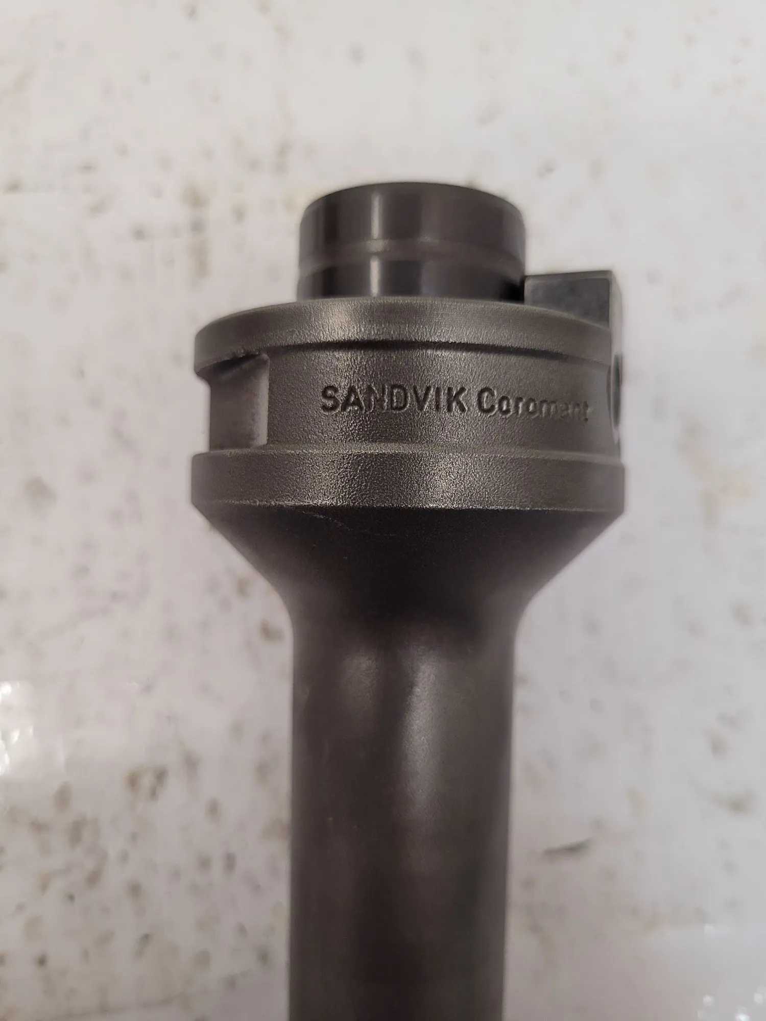SANDVIK COROMANT VARILOCK 391.38-26 50 127 BORING BAR (RANGE: 29.6MM – 33.6MM) - MACHINE TOOLING