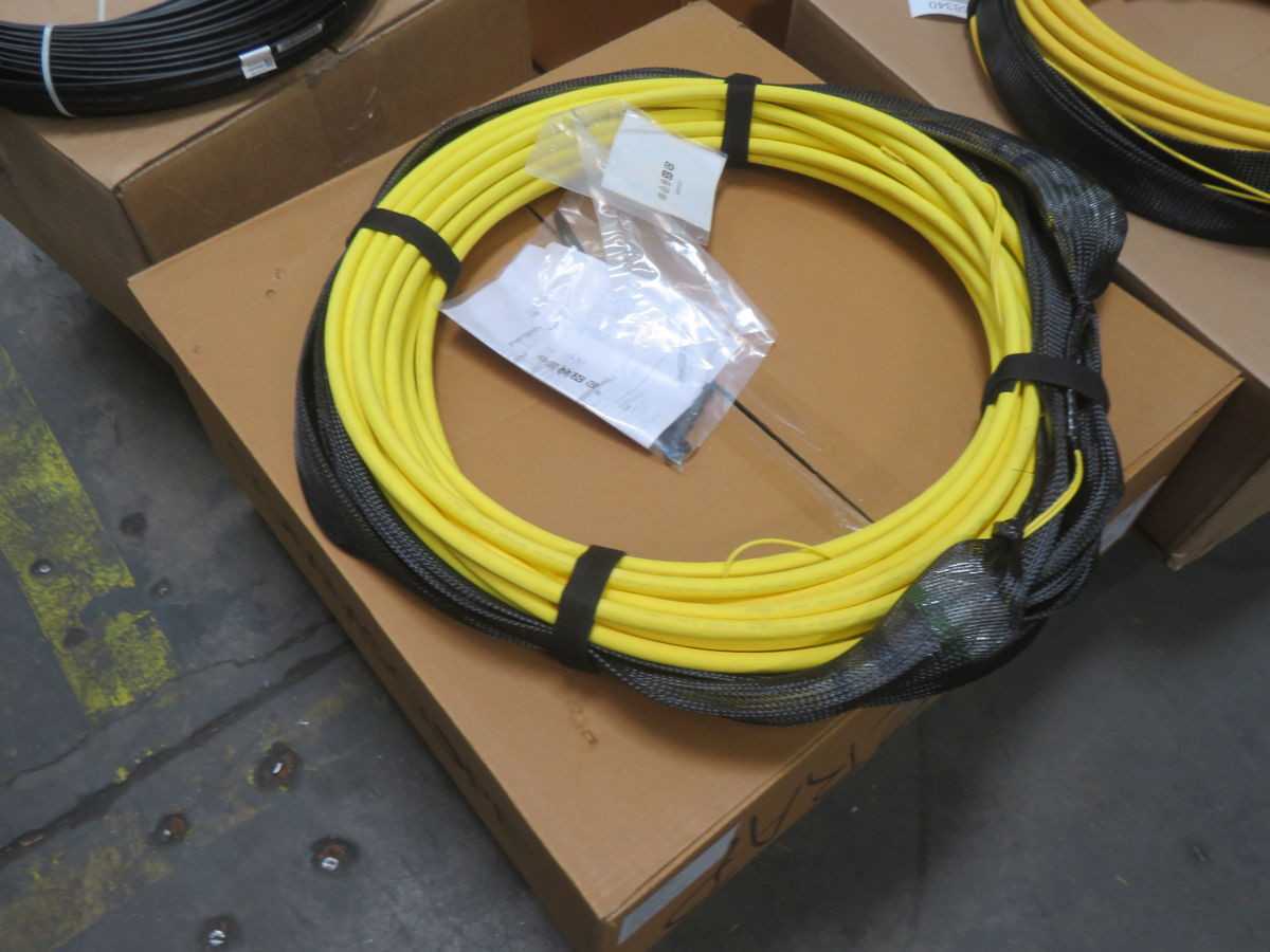 COMMSCOPE UJGQPQPTM-JKF120 HIGH-DENSITY, ULTRA LOW LOSS (ULL) SINGLEMODE FIBER TRUNK T268339 - FIBER OPTIC CABLE COMMSCOPE UJGQPQPTM-JKF120 HIGH-DENSITY, ULTRA LOW LOSS (ULL) SINGLEMODE FIBER TRUNK T268339 - FIBER OPTIC CABLE