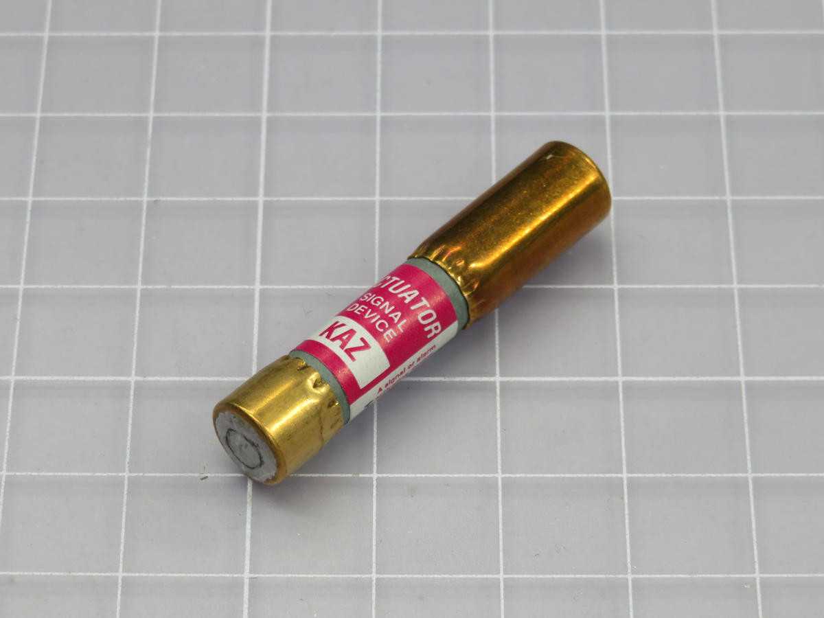 Lot of 19 Bussmann Kaz Actuator Signal Device - FUSES