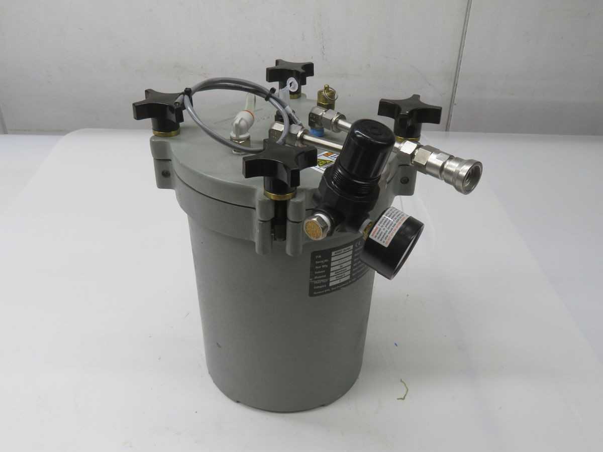 NORDSON 626DT ANALOG GAUGE FLUID RESERVOIR - TANKS
