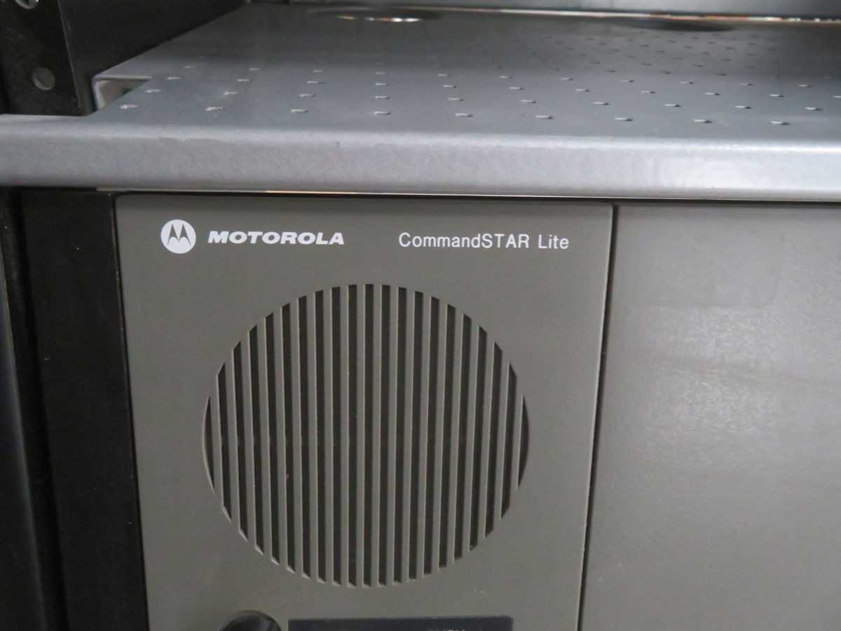 MOTOROLA COMMANDSTAR LITE DISPATCH CONSOLE T265391 - TELECOMMUNICATION