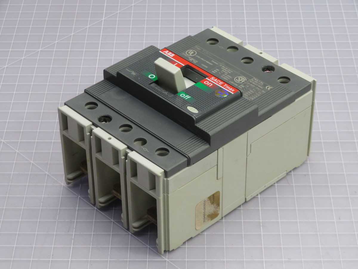 ABB 2635776 MOLDED CASE CIRCUIT BREAKER T258832 - CIRCUIT BREAKERS
