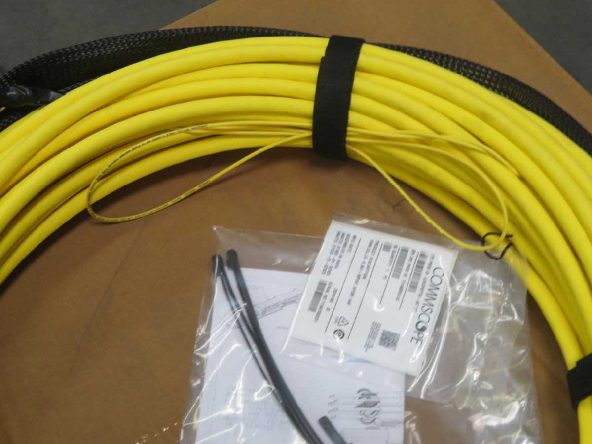 COMMSCOPE UJGQPQPTM-JKF157 HIGH-DENSITY, ULTRA LOW LOSS (ULL) SINGLEMODE FIBER TRUNK T268337 - FIBER OPTIC CABLE