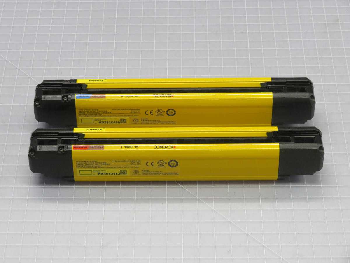 Keyence GL-R06L Safety Light Curtain, 60 mm Detect Height, 10 mm Beam Pitch, 7 Beams, 24 VDC, 7 ms Response, IP65/67 - SENSORS