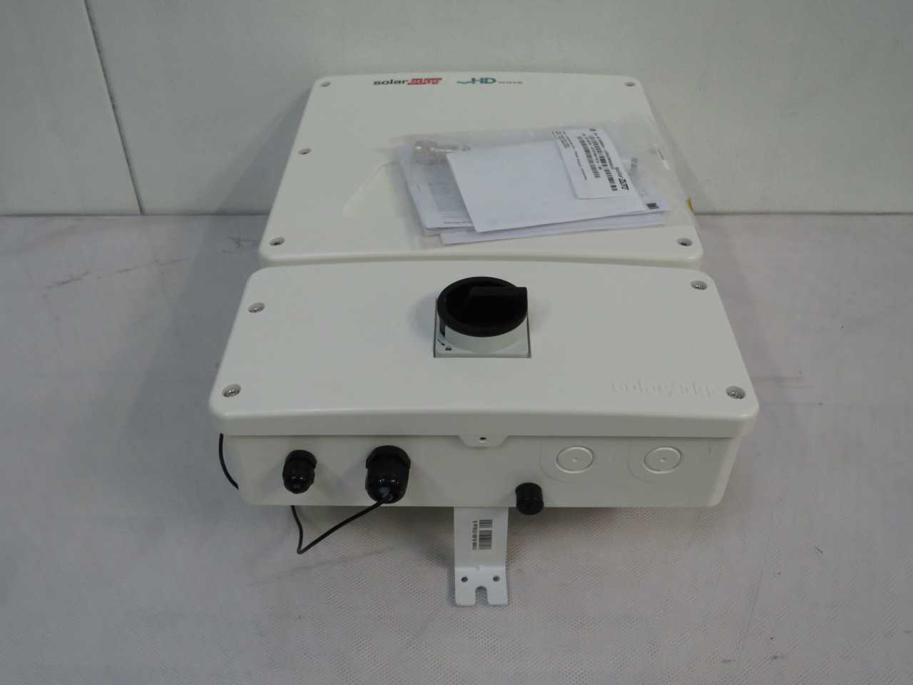 SOLAREDGE SE10000H-US INVERTER, 10,000W AC, 15,500W DC, 99.2% EFFICIENCY, 11.5 KG WEIGHT - POWER INVERTERS