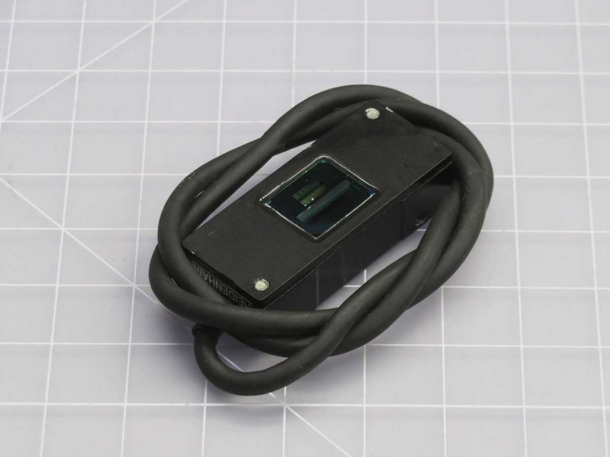 HEIDENHAIN D-83301 517 176-03 ENCODER T262400 - SENSORS