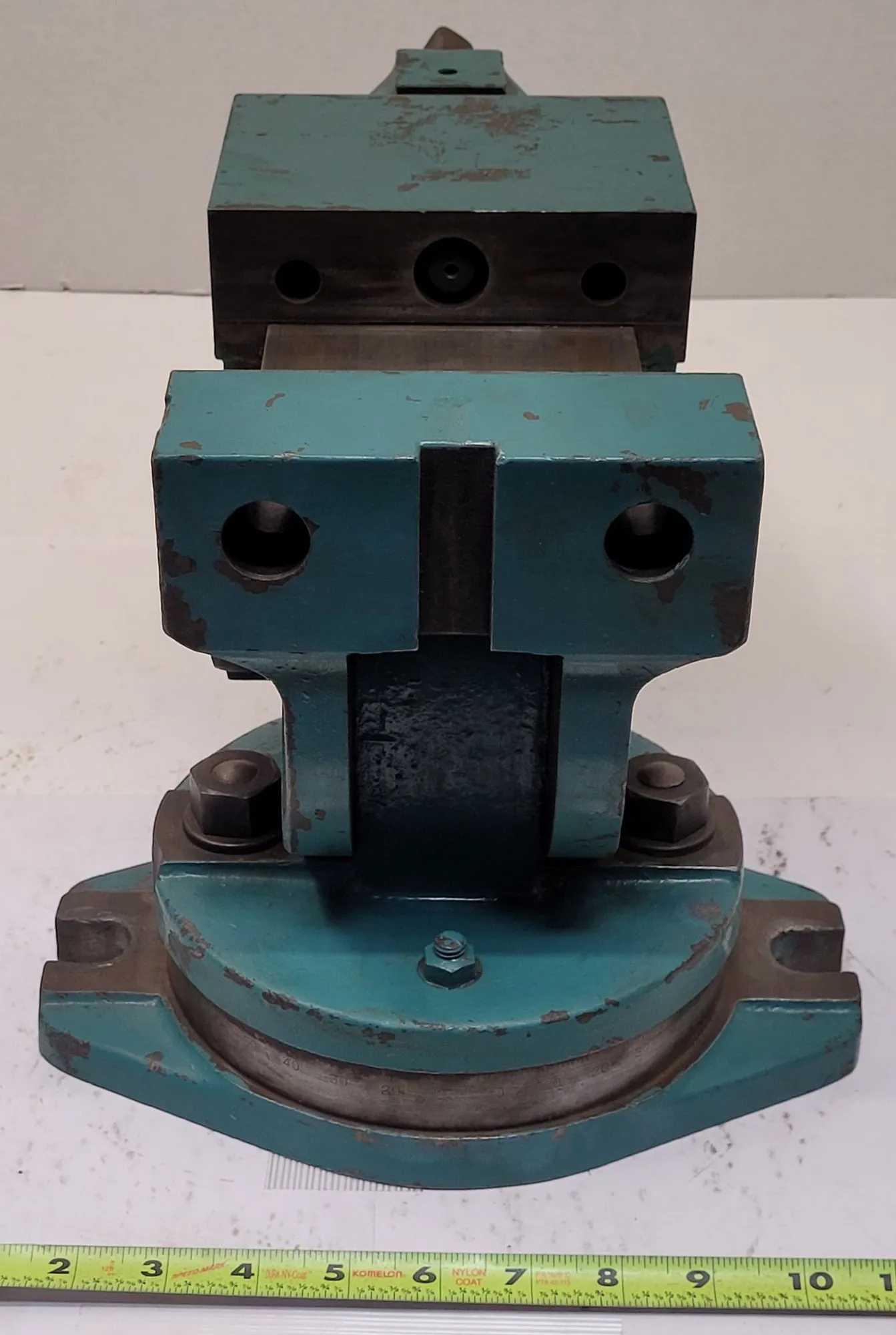 6" VISE ON SWIVEL BASE - 6" WIDE JAWS - APPROX. 16" OVERALL LENGTH - MACHINING TOOLING & PARTS