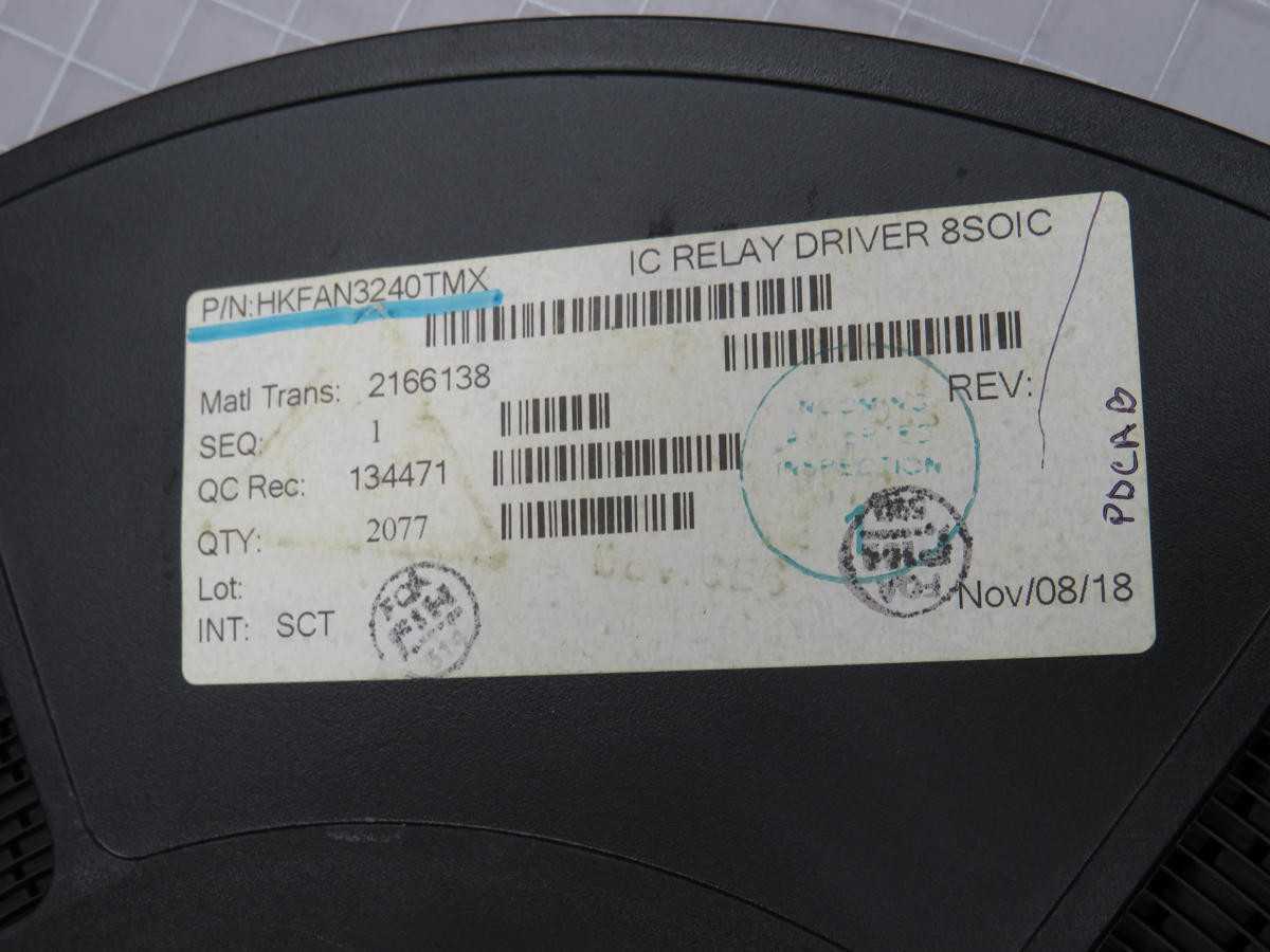LOT OF 2000 FAIRCHILD FAN3240TMX IC RELAY DRIVER - CONTROL RELAY