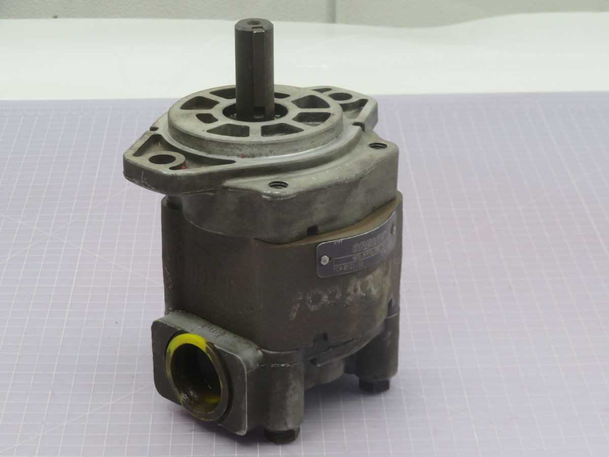 GRESEN P16 200C 5N9 GEAR PUMP T264877 - GEAR PUMP