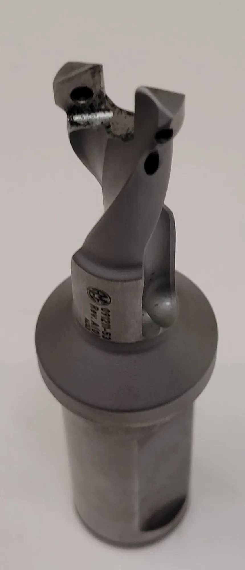 ALLIED MACHINE AMEC 091211-53 INDEXABLE INSERT DRILL 18MM DIA, 1IN SHANK, 4.90IN OAL - MACHINE TOOLING