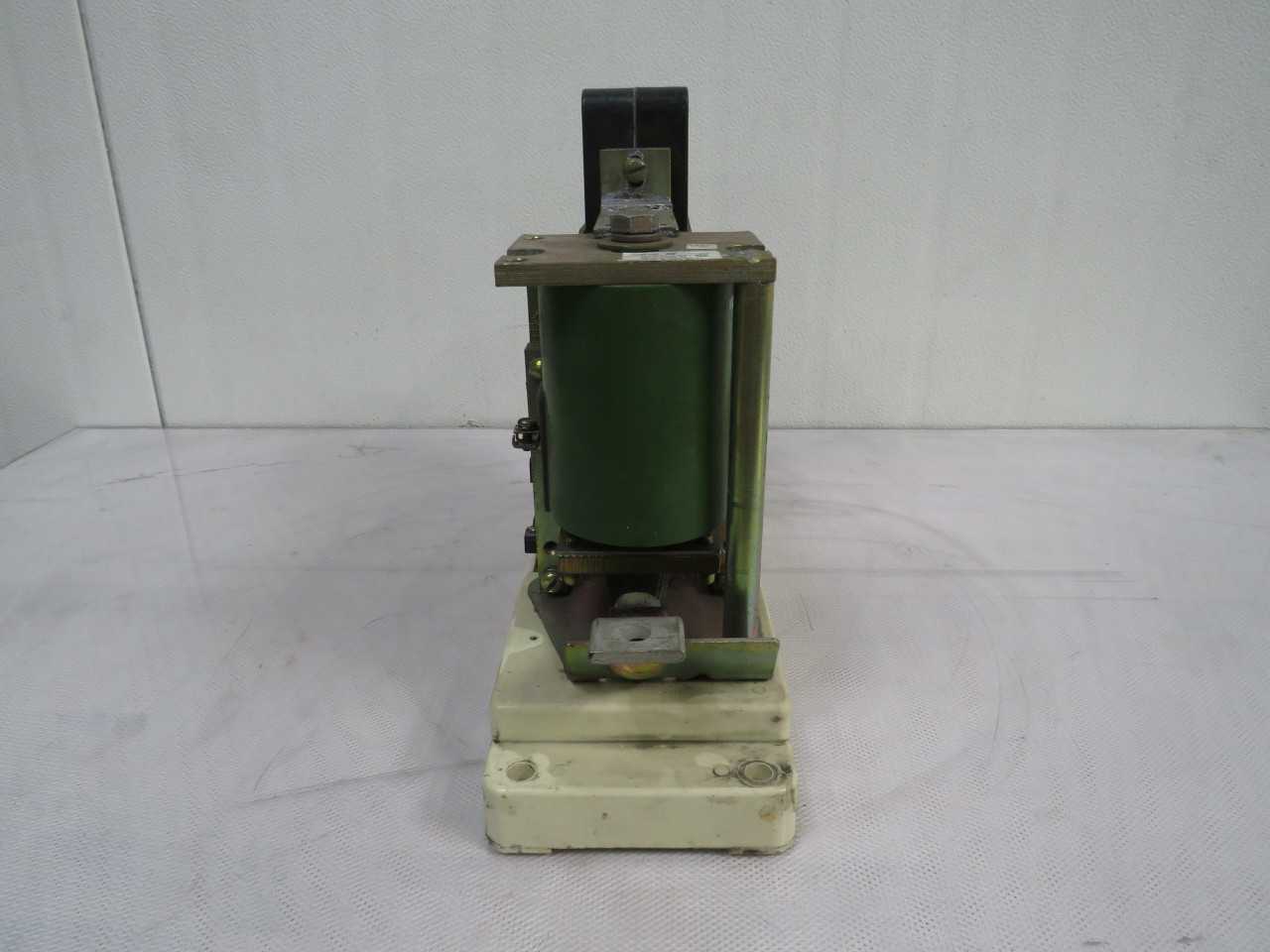 Ge 7A01LXA003XT Ds303A Contactor, 600 Vdc, 900 A, 120 Vdc Coil V, Spst-No - DC CONTACTOR