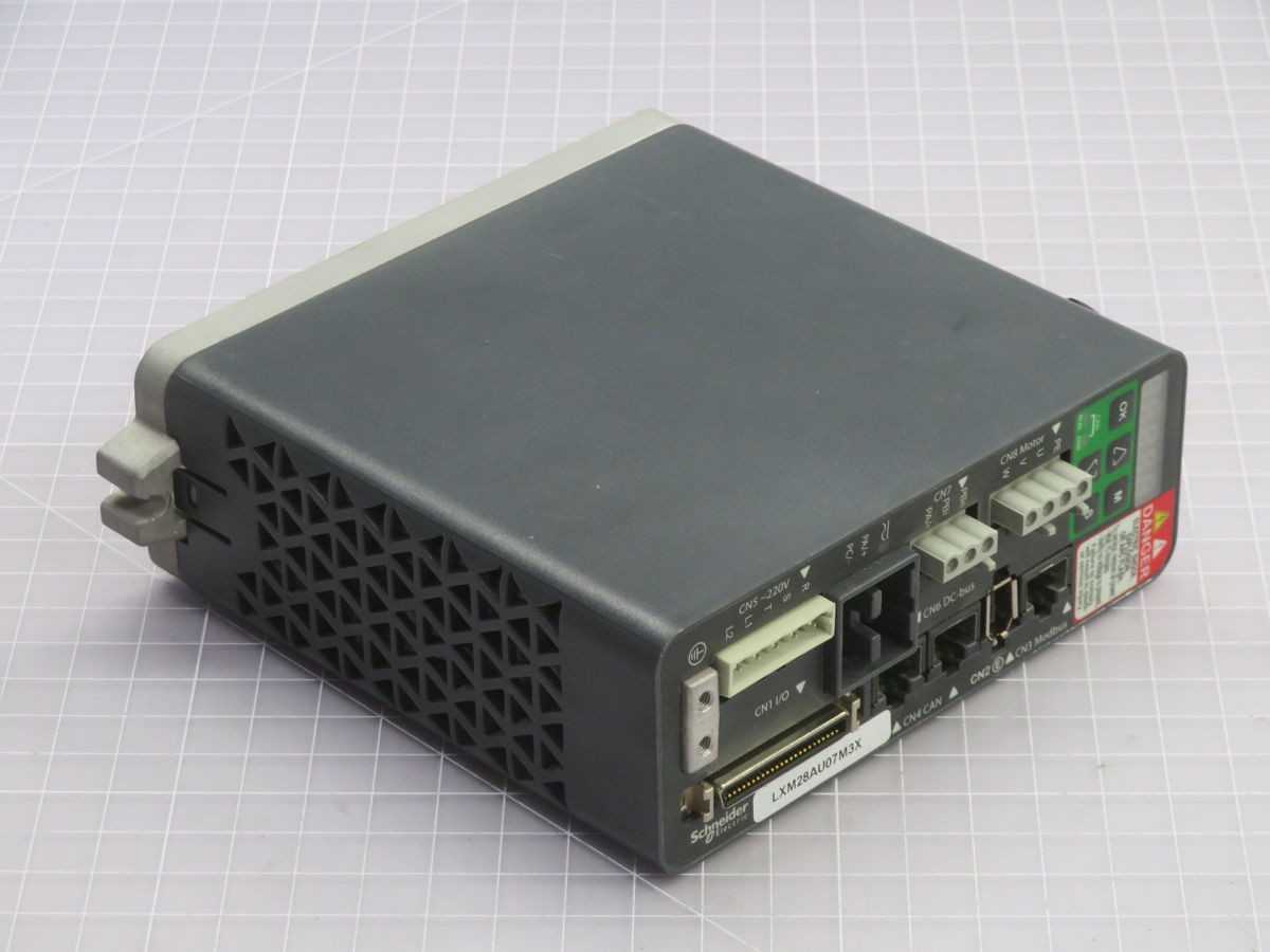 SCHNEIDER LXM28AU07M3X SERVO DRIVE T263088 - SERVO DRIVES