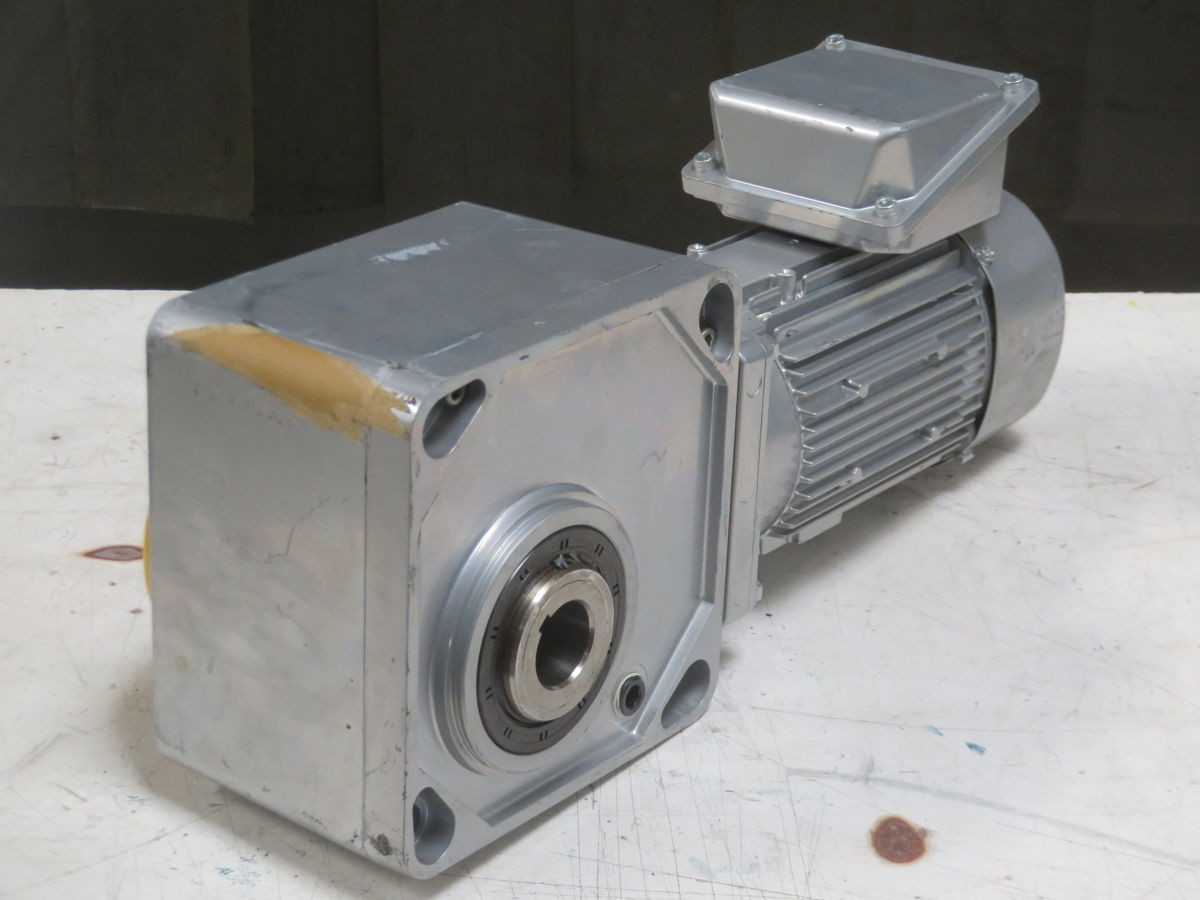 SUMITOMO TC-FX/FB-05A RNYM05-1430Y MOTOR W GEAR REDUCER T266506 - MOTOR & GEARBOX ASSEMBLY