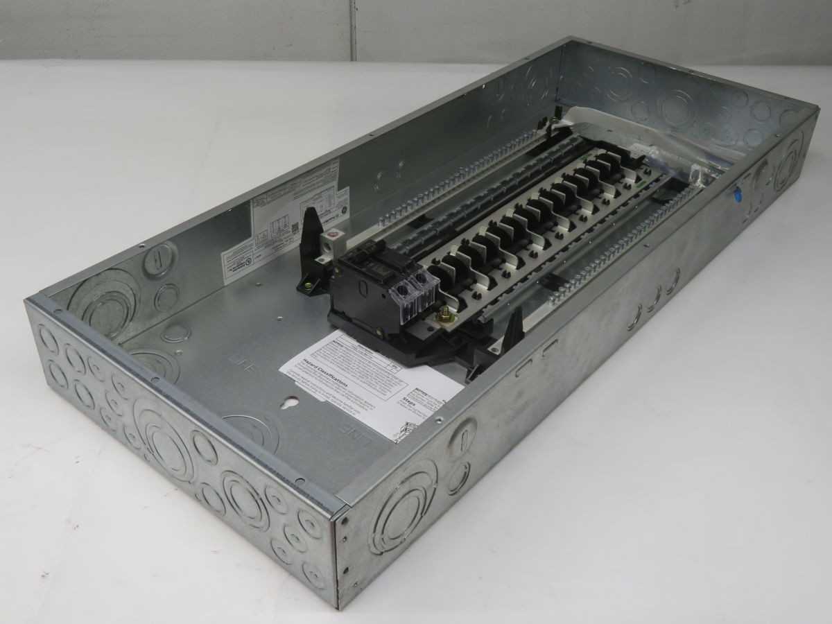 GE TM3210CCU MAIN BREAKER T264919 - CIRCUIT BREAKERS