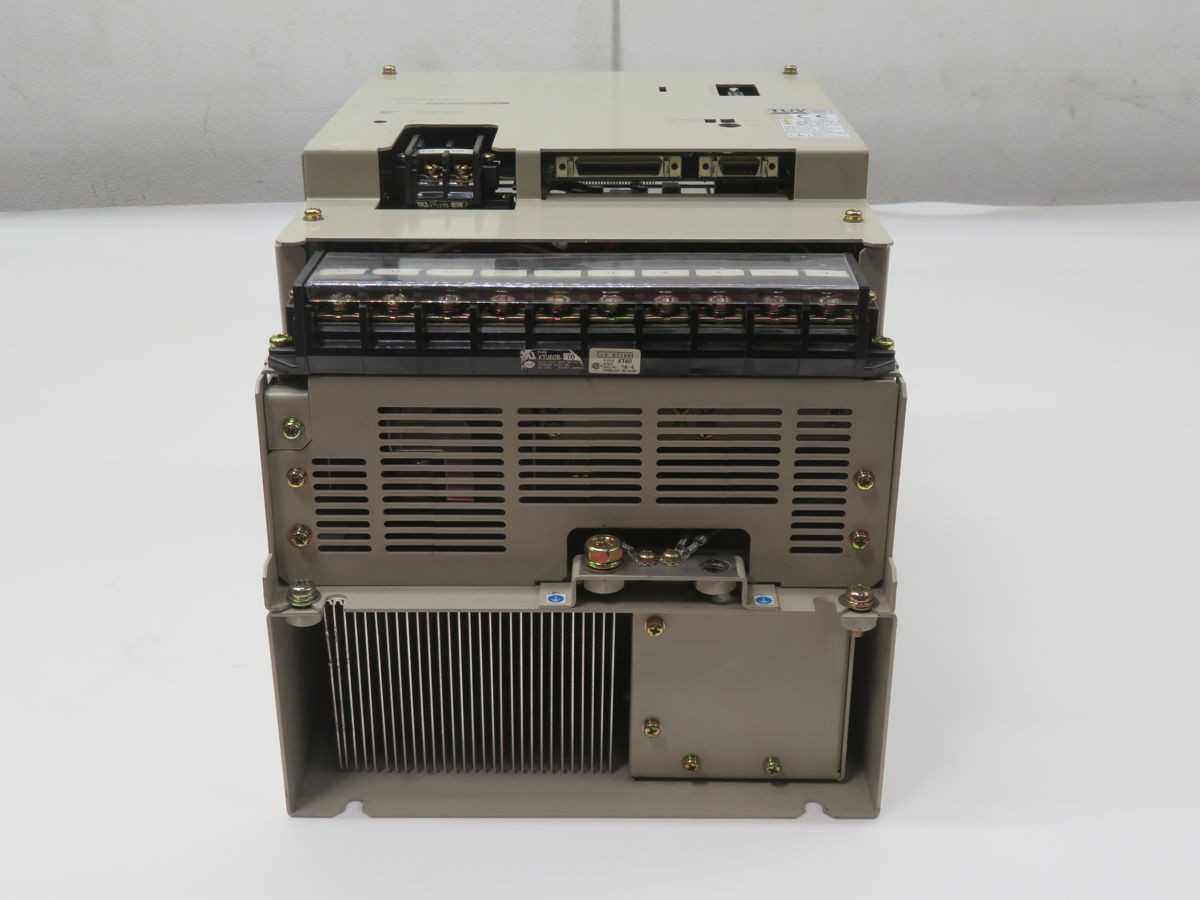 YASKAWA SGDB-60VDY189 SERVO DRIVES, 7.0KW OUTPUT POWER, 40A CONTINUOUS OUTPUT CURRENT - SERVO