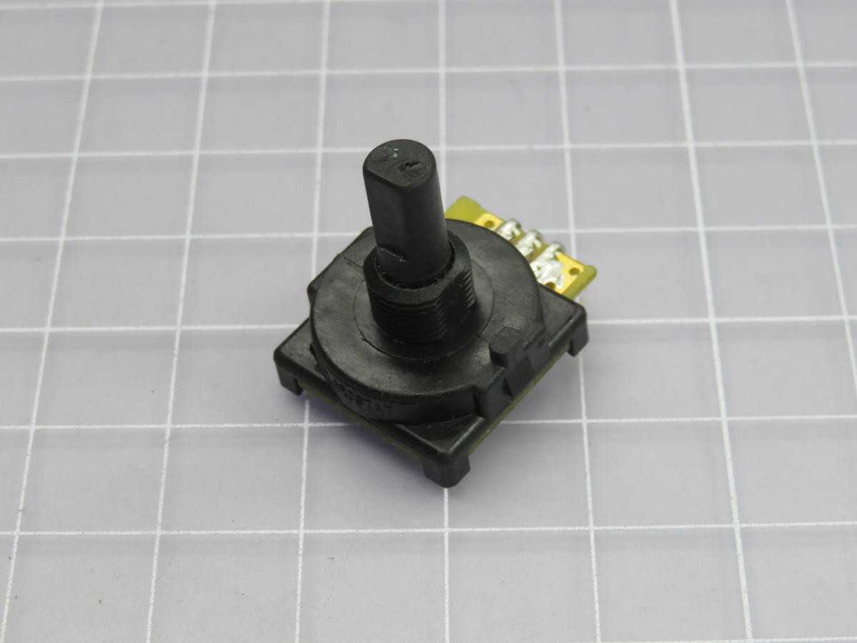 LOT OF 120 HONEYWELL 510E1A48F204PC SPEED & POSITION-RESISTIVE&OPTICAL - SWITCHES