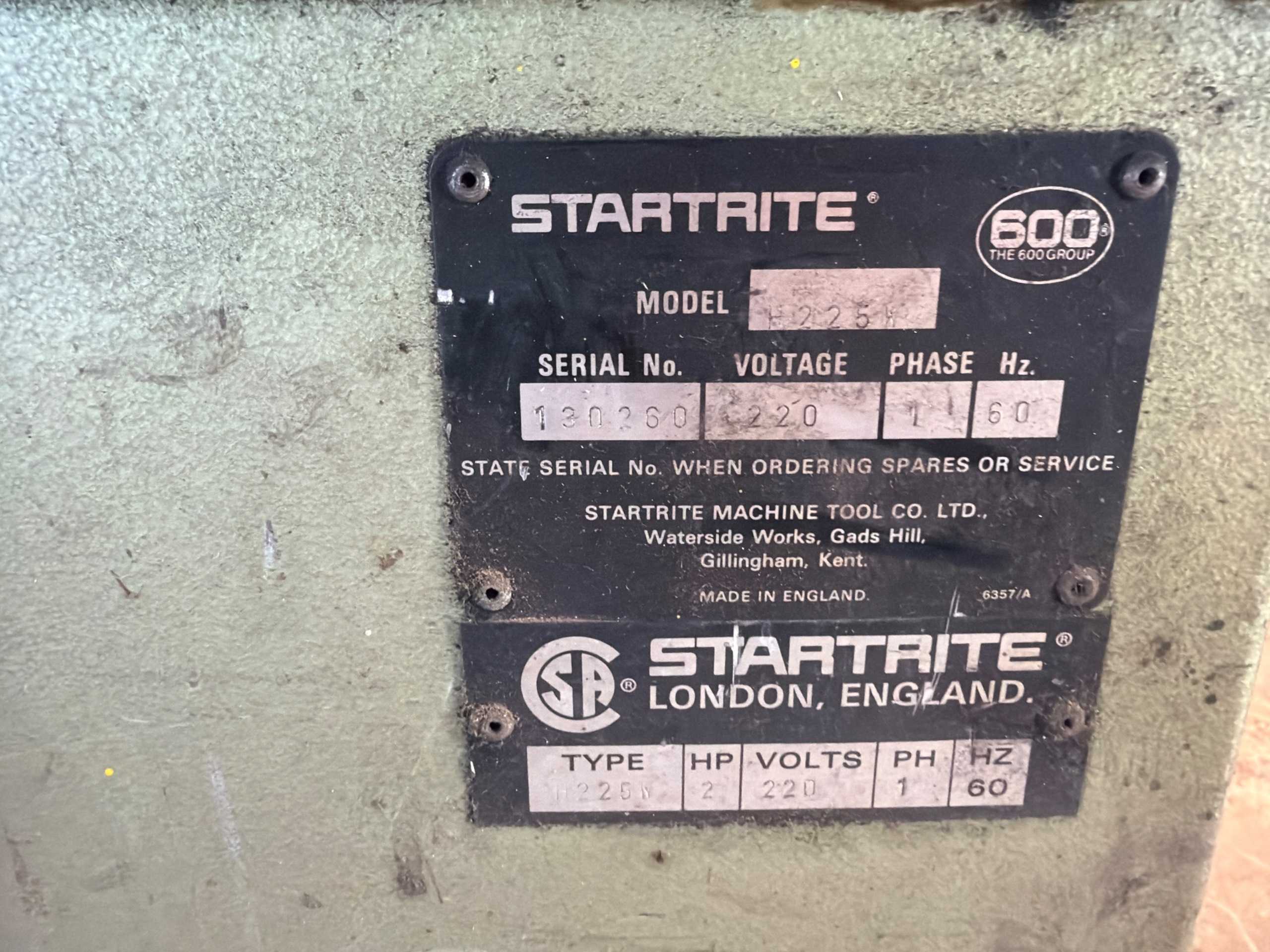 Startrite H225 Horizontal Bandsaw, 2HP, 50-300 Fpm - HORIZONTAL BAND SAWS