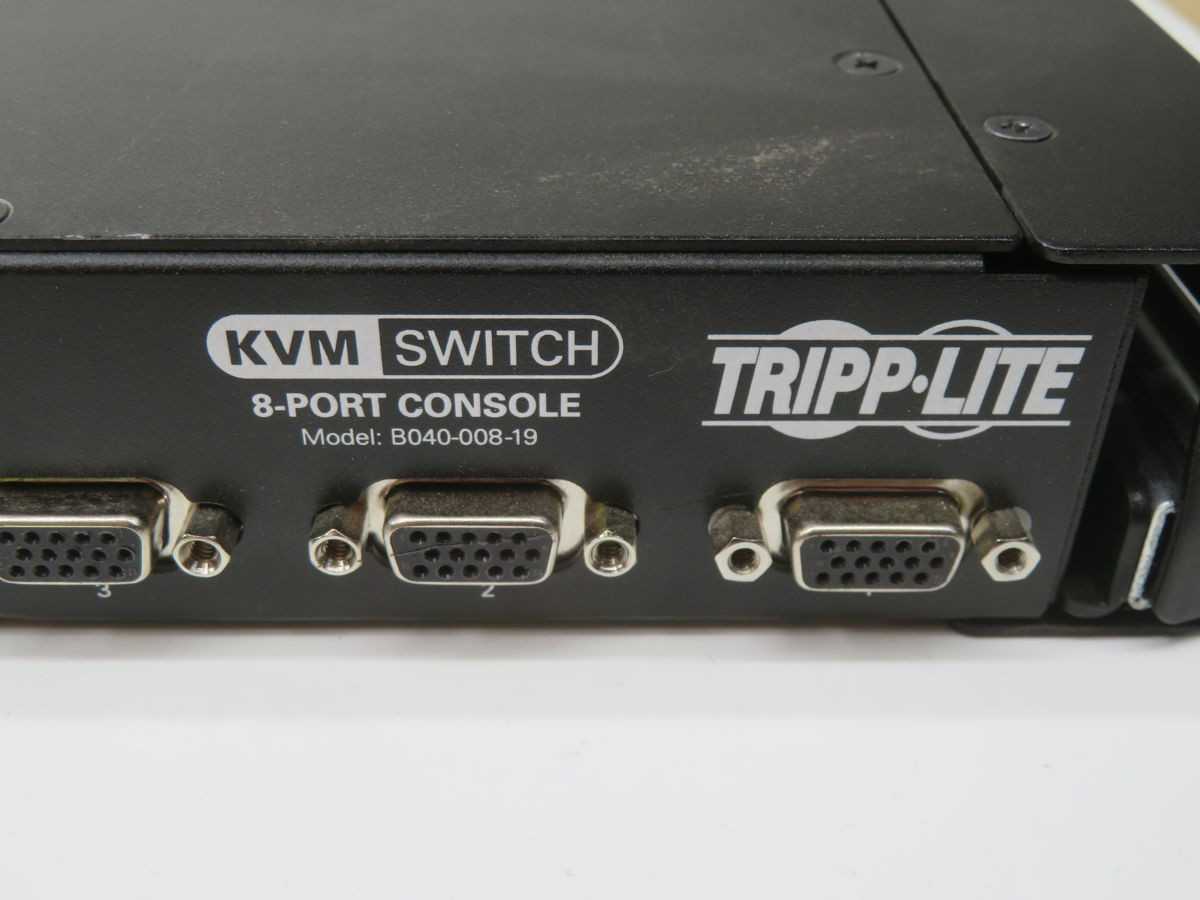TRIPP-LITE B040-008-19 NETCONTROLLER 8-PORT 1U RACK-MOUNT KVM CONSOLE T267654 - ELECTRICAL EQUIPMENT