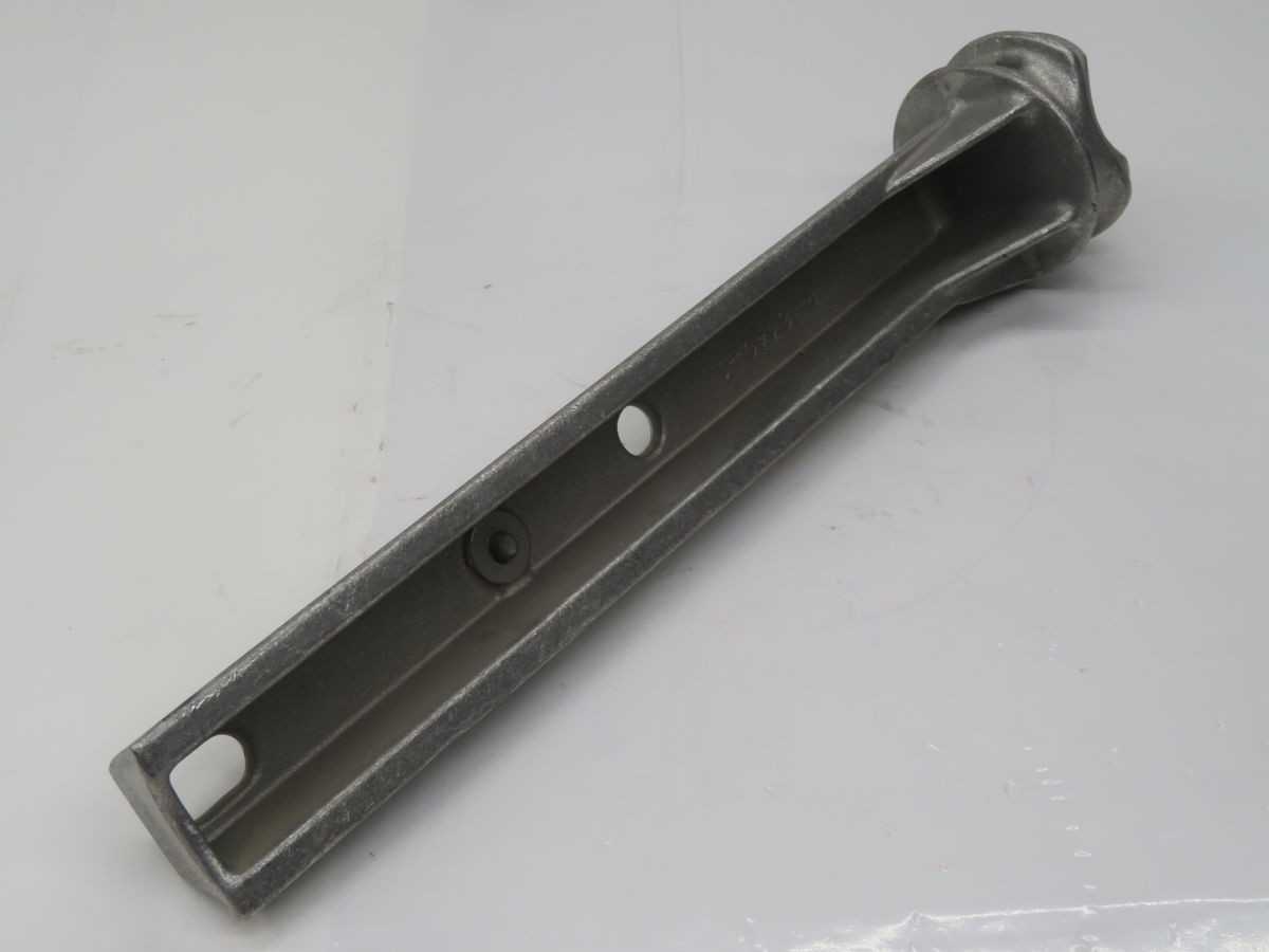 LOT OF 25 BETHEA PTB-18 P-6340-1 POLE TOP BRACKET T265013 - BRACKETS