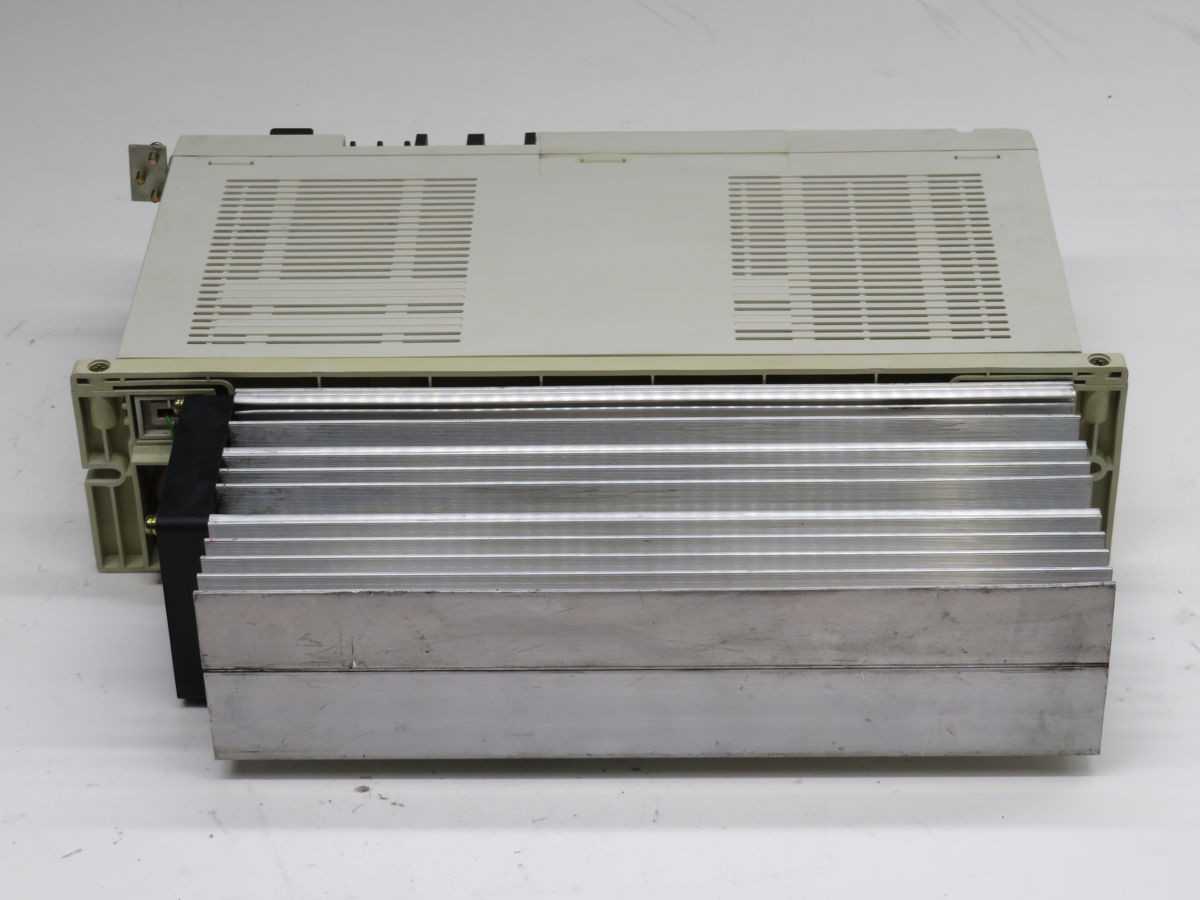 MITSUBISHI MDS-B-V2-3535 SERVO DRIVES, DUAL AXIS, 3.5/3.5 KW POWER, INPUT 200-230 VAC, OUTPUT 16A - SERVO