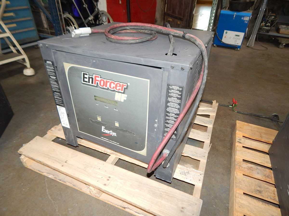 ENER SYS EH3-12-900 24 VOLT FORKLIFT BATTERY CHARGER 900 AH M6850 - FORKLIFTS