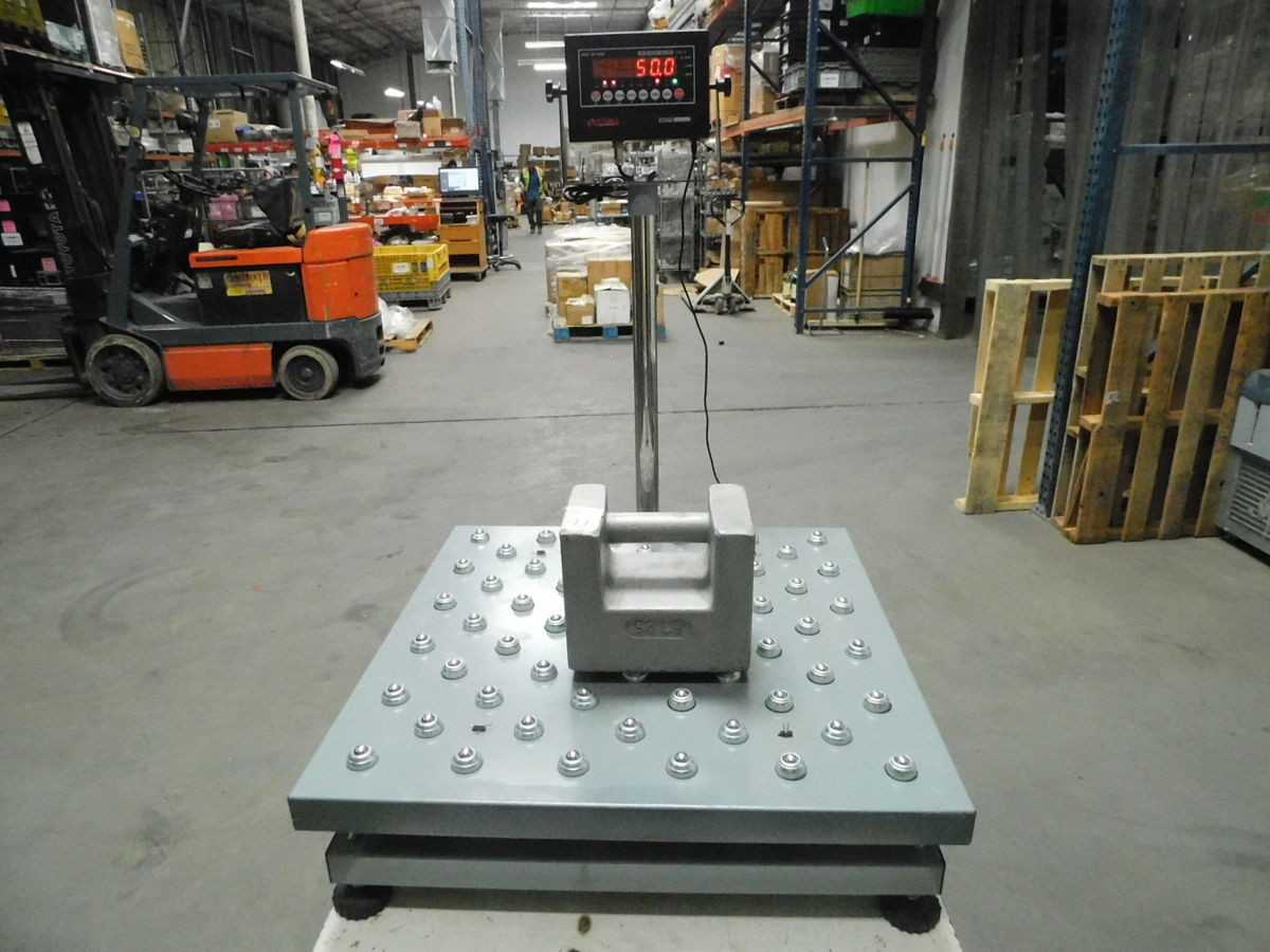 OPTIMA OP-900A-02 SCALE WITH ROLLERS 300 KG - FLOOR SCALES