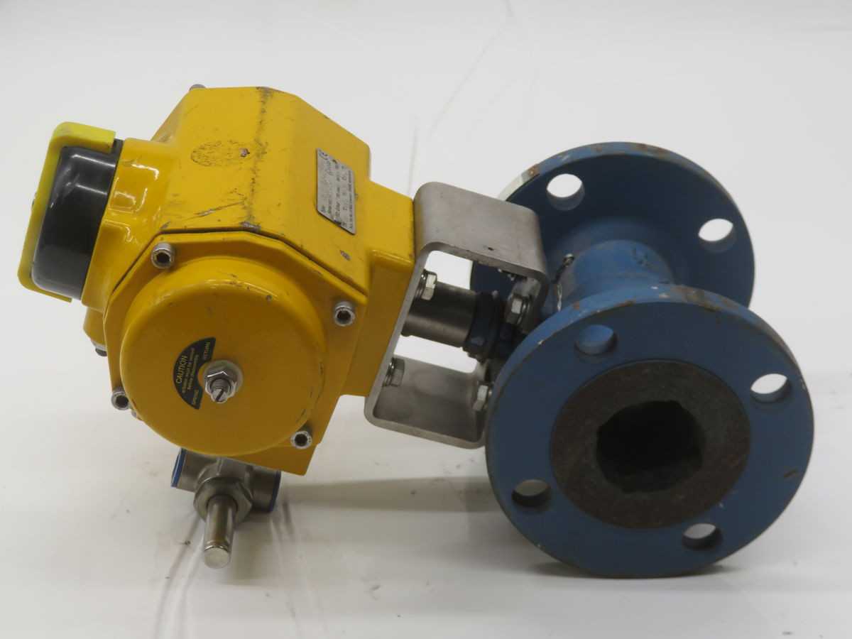 EMERSON QS0100 UA04A.19DD10 FLANGED BALL VALVE ASSEMBLY T266687 - BALL VALVE