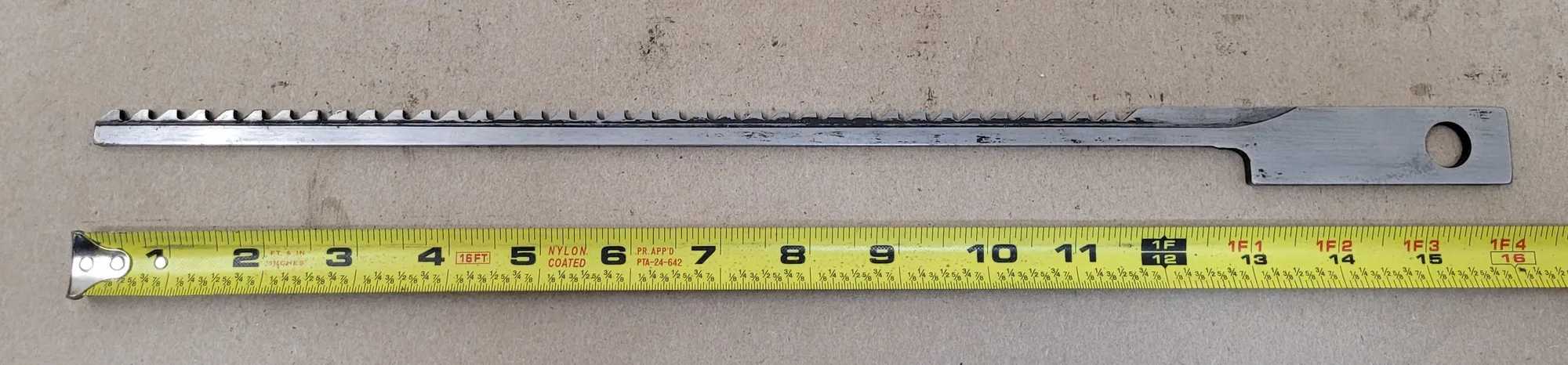 DAVIS 1/8 KEYSEATER KEYSEATER BROACH (1/8" WIDTH, 3/8" HEIGHT, 16" OAL) - MACHINE TOOLING