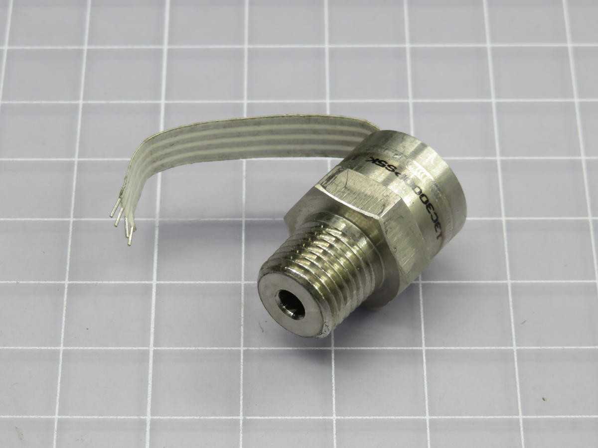LOT OF 14 HONEYWELL 13C3000PS5K SENSOR 3000PSIS 1/4"NPT .102V - SENSORS