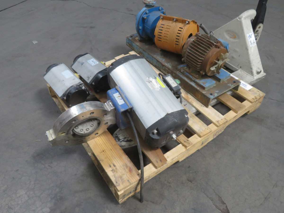 LOT OF 4 MIXED LOT OF INDUSTRIAL VALVE AND MOTORS T267534 - VALVES