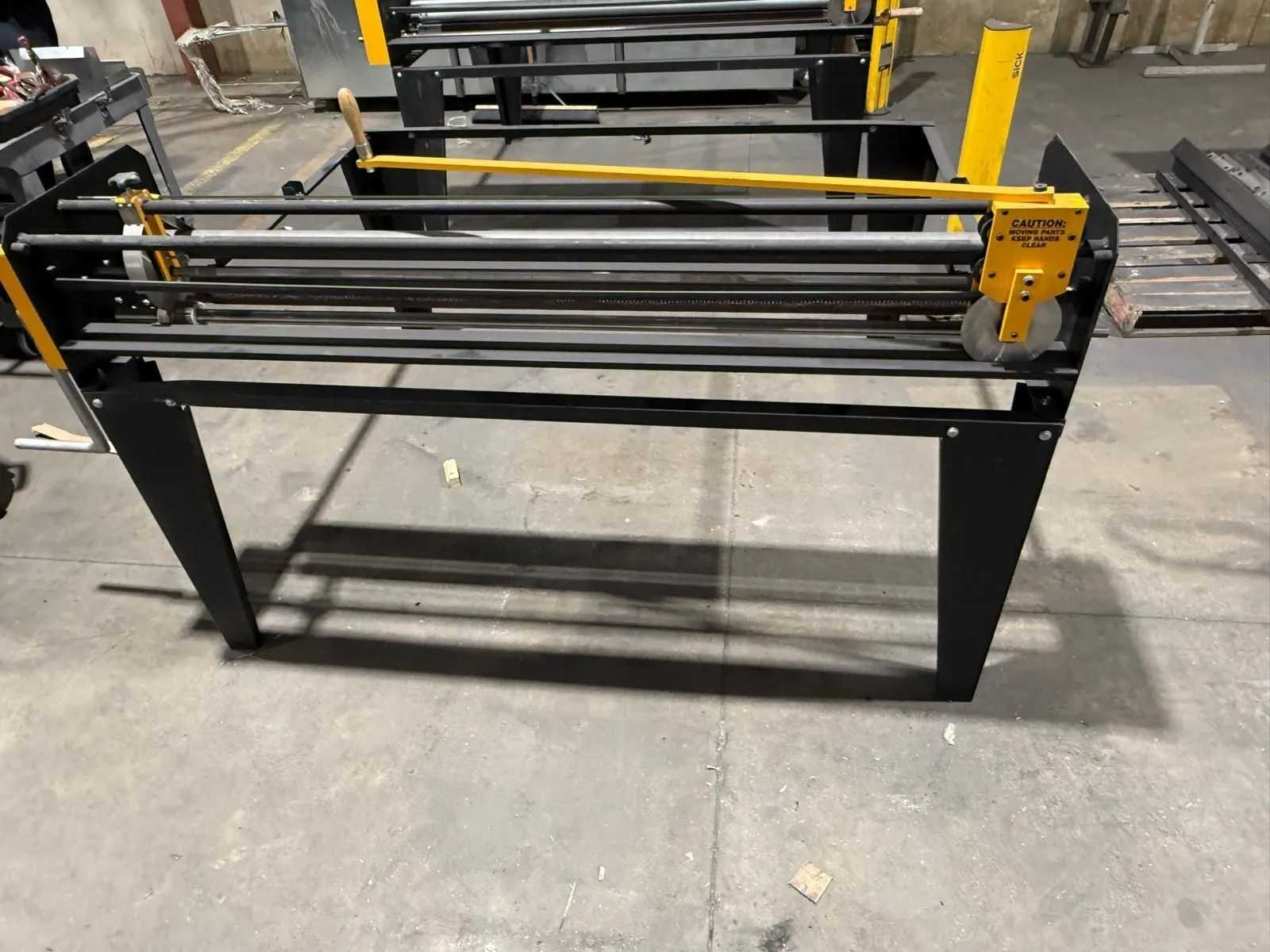 DURO DYNE LSU LINER SIZER, MANUAL, 60" W X 40" D ROLL CAPACITY, 0.5"-2" THK LINER - PROCESS EQUIPMENT
