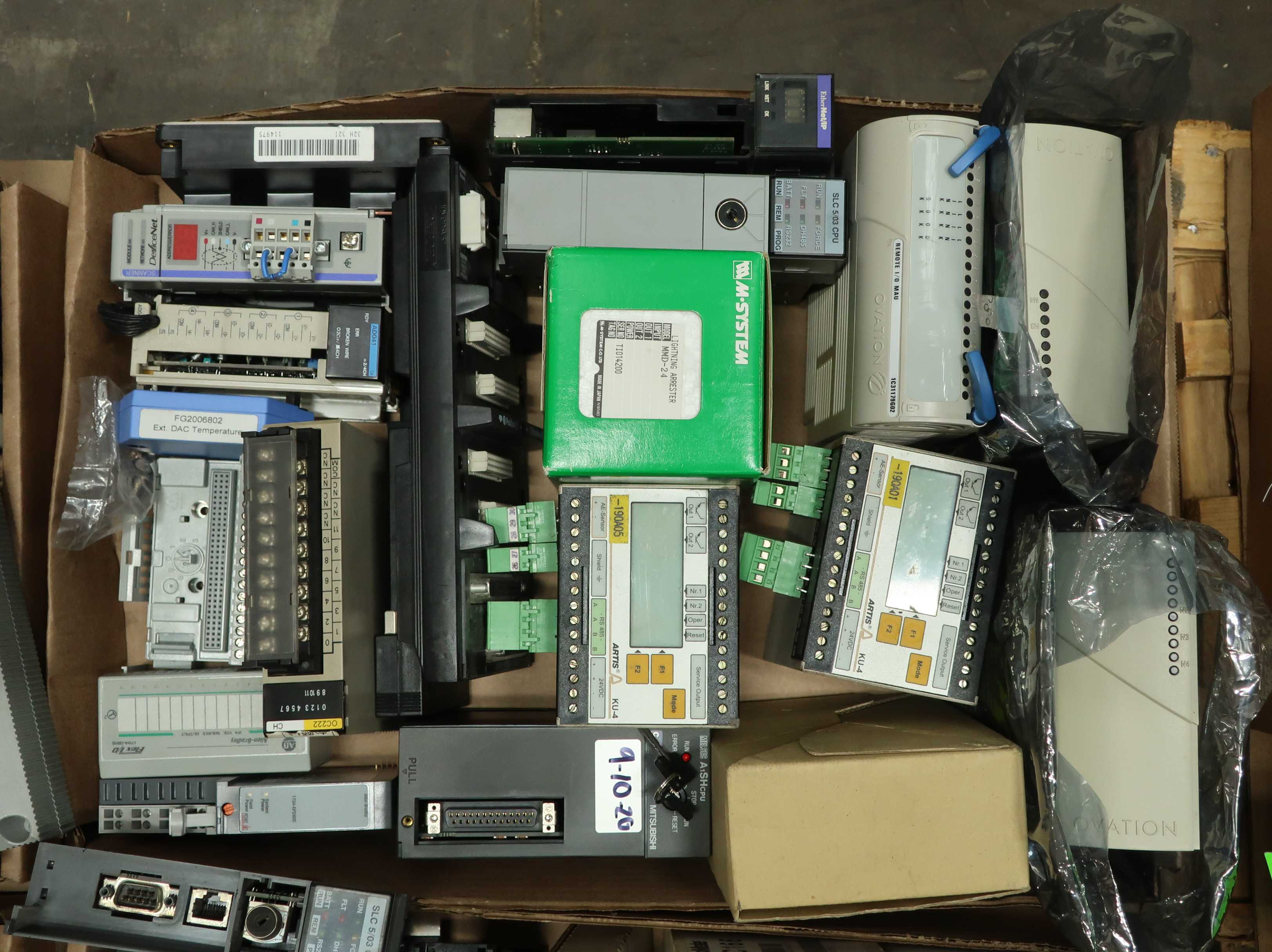 SKU 1771216 - 5 PALLETS OF ASSORTED MODULES - AUTOMATION & CONTROLS