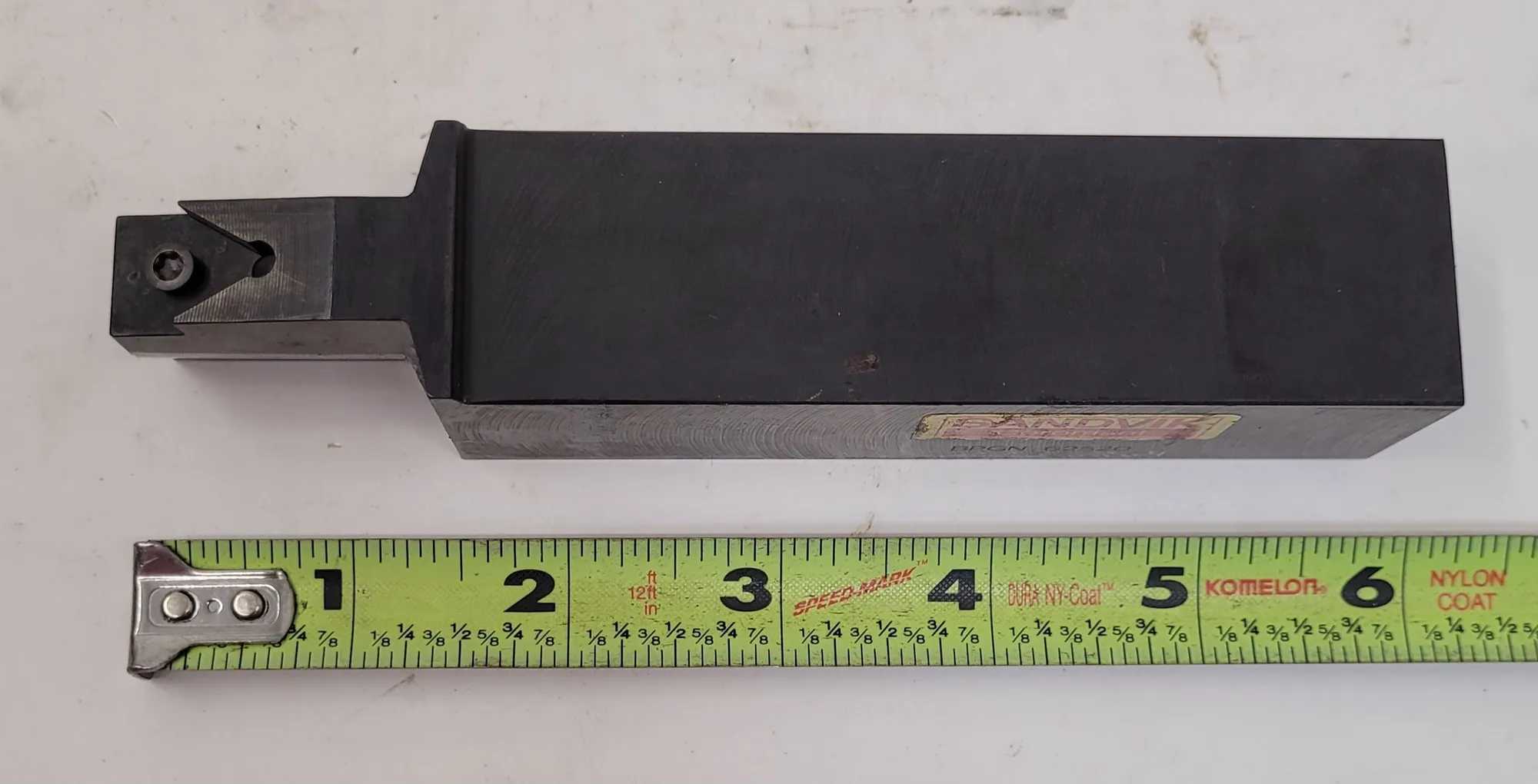 SANDVIK COROMANT BPGN 62520 TURNING GROOVING CARBIDE INSERT TOOL, 1 1/4" X 1 1/4" SHANK - MACHINE TOOLING