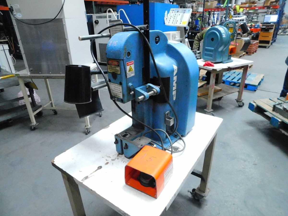AMP 565435-5 CRIMPING PRESS - PRESSES
