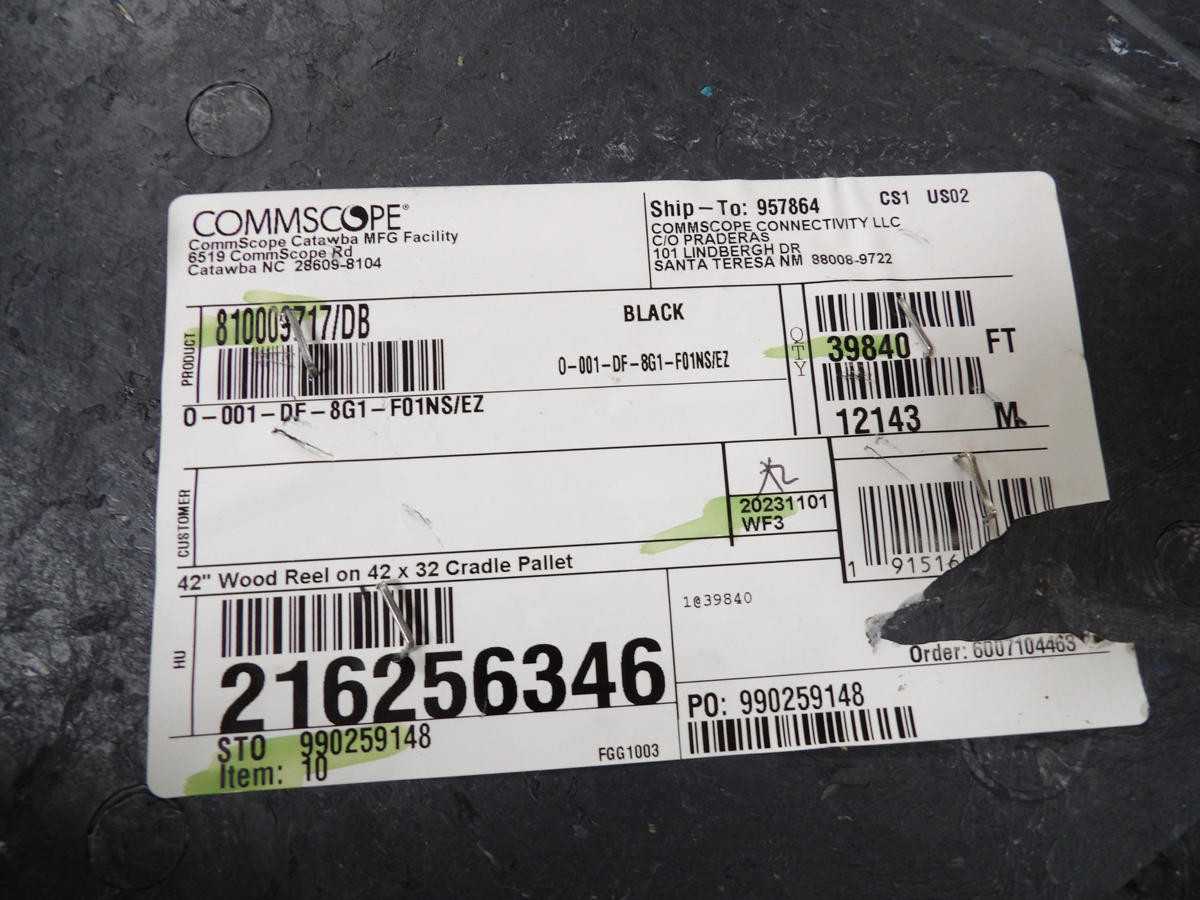 COMMSCOPE O-001-DF-8GI-F01NS/EZ CABLE, 1 FIBER, G.657.A1, 4.8X2.5 MM DIMENSIONS - FIBER OPTIC CABLE