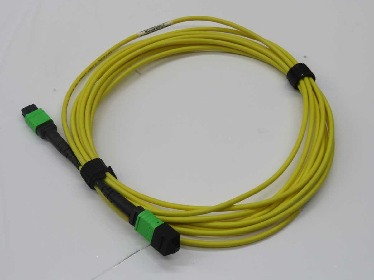 LOT OF 200 UQGQPQPFE JAF012 2124/COO:CN FIBER CABLE T267022 - FIBER OPTIC CABLE