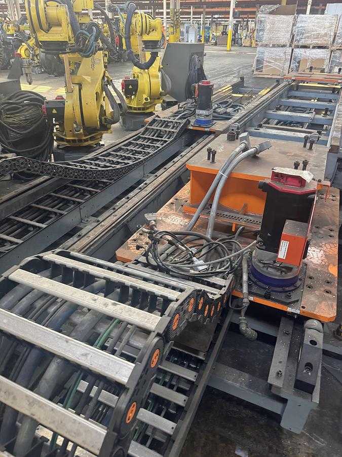 FANUC GEN VI RTU 7TH-AXIS LINEAR TRACK, 28FT, AC SERVO MOTOR, HEAVY-DUTY, HIGH-CAPACITY - INDUSTRIAL PARTS