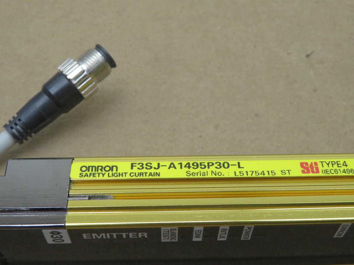 Omron F3SJ-A1495P30, Type 4 Light Curtain, 1495 mm HT, 30 mm Res, 24 VDC Pwr, 15 ms Resp - SENSORS