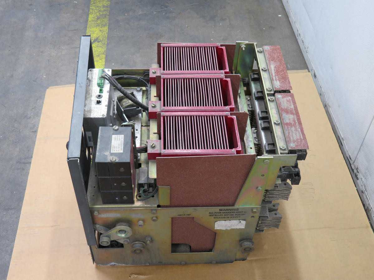 Square D DS-416 Circuit Breaker, 1600A Frame, 60Hz Freq, 600VAC Max V, 1600A Cont Current - CIRCUIT BREAKERS