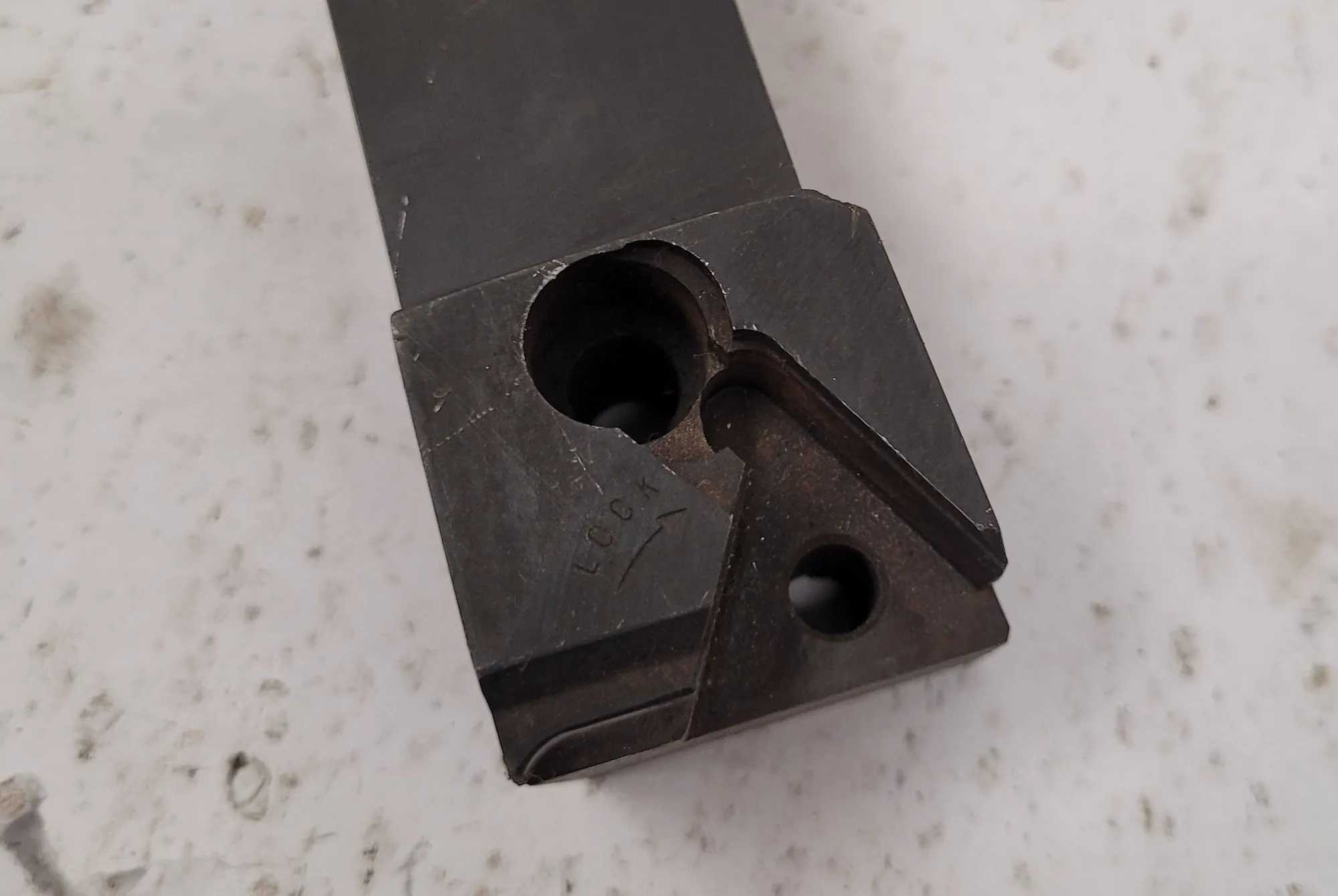 Kennametal DTFNR-205D Toolholder, 1.25" Square Shank, 6" OAL, for TN-54 Inserts - MACHINING ACCESSORIES & TOOLING