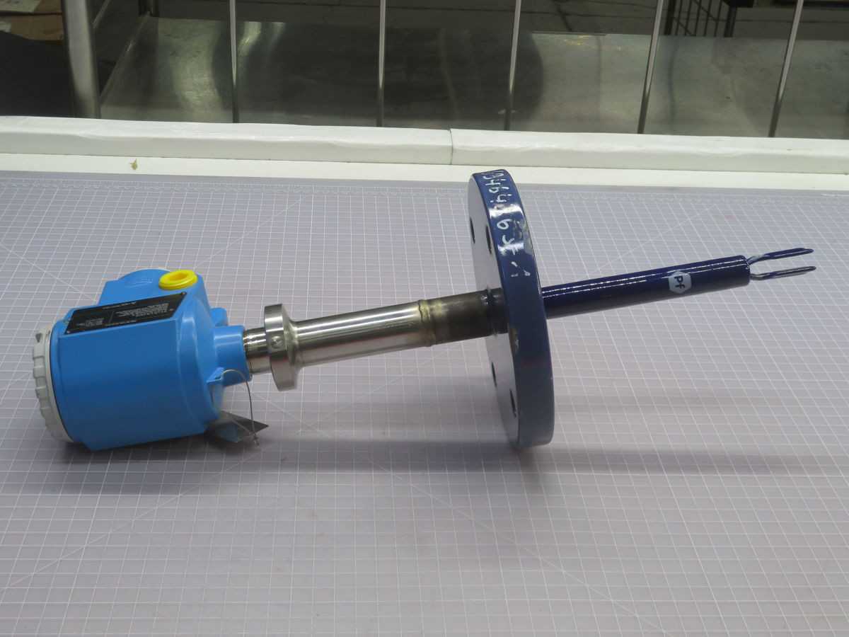 ENDRESS+HAUSER FTL71-205Q5/0 POINT LEVEL SWITCH T266625 - LEVEL MEASUREMENT