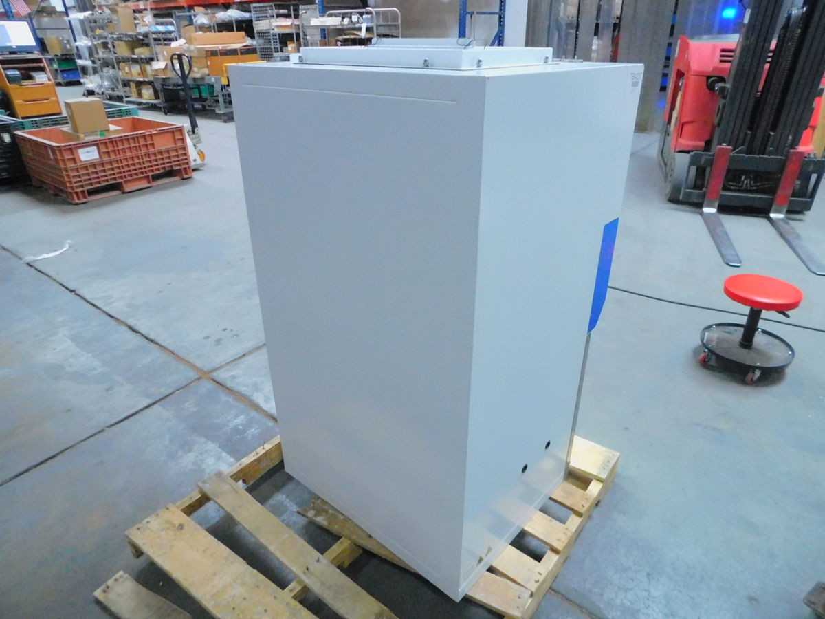 PRO-LAB DIAGNOSTICS PLS150 BILOGICAL SAFETY CABINET - LAB & SCIENTIFIC