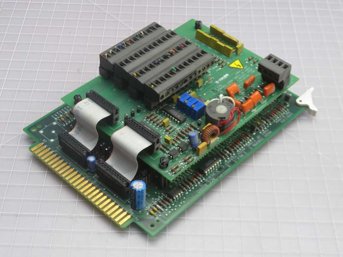VARIAN 728396-52 728399-00 AEC INTERFACE CIRCUIT BOARD T265238 - PCB CIRCUIT BOARDS