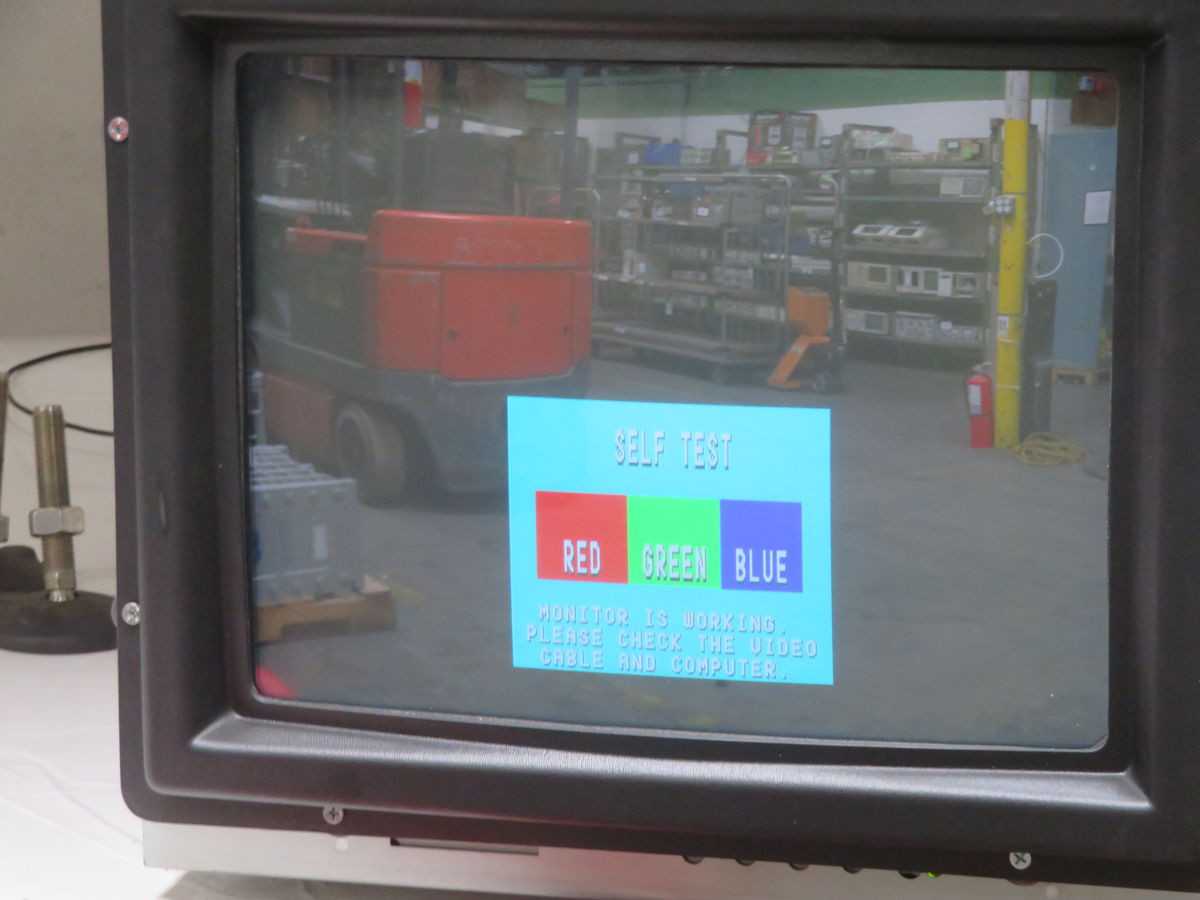 KDS KVS7MCCD TOUCHSCREEN MONITOR T264611 - INDUSTRIAL PARTS