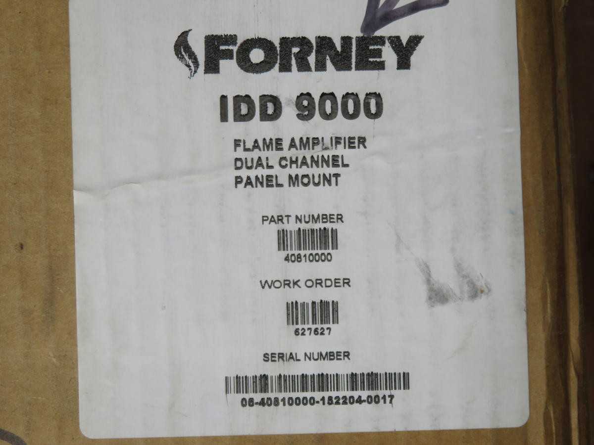 FORNEY 9000 40810000 AMP, DUAL CH, PANEL MT, UV/IR, 5A/2.5A OUT, 120/240V PWR, -20/+70C TEMP - AUTOMATION & CONTROLS